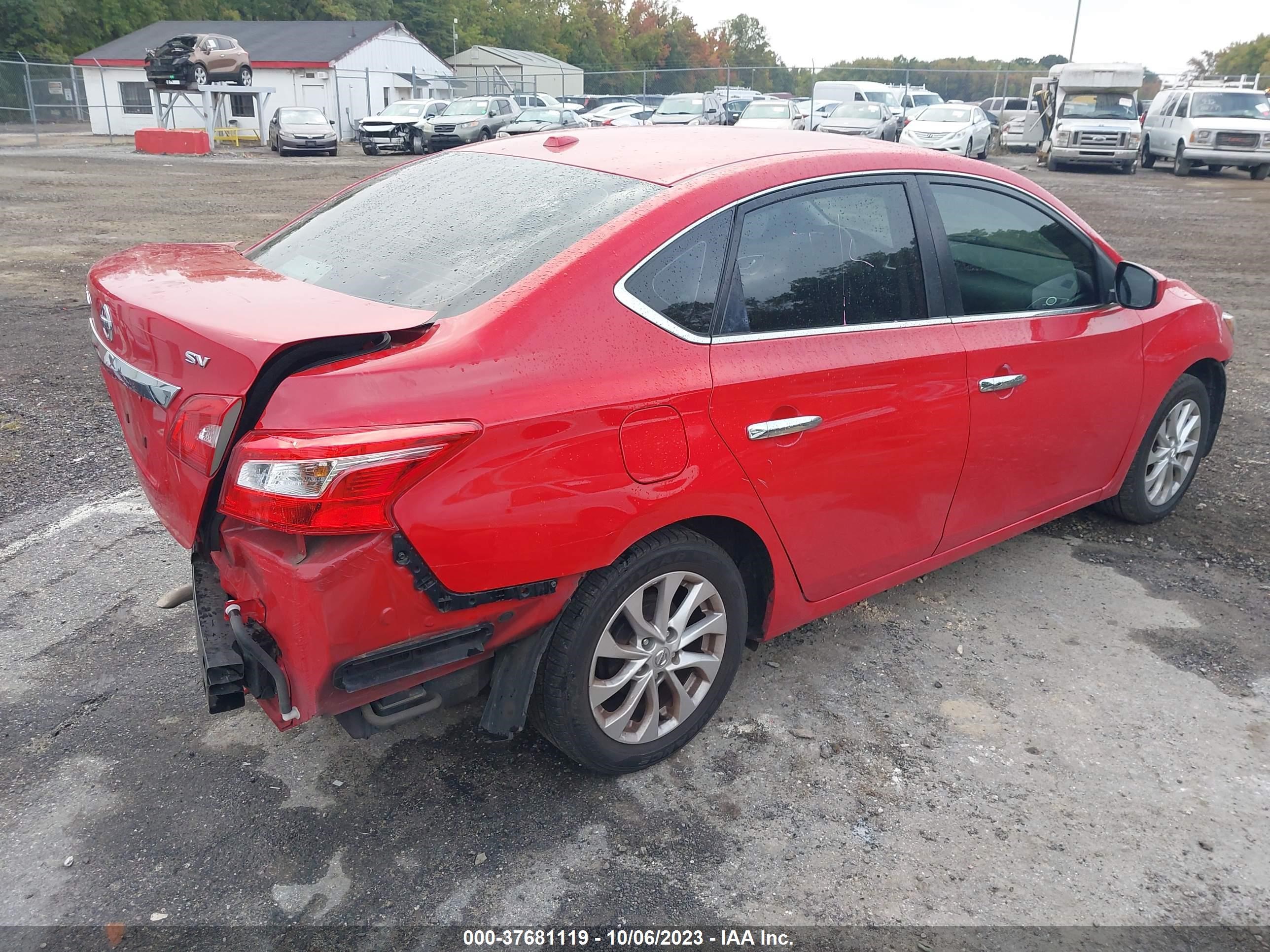 Photo 3 VIN: 3N1AB7AP3JY256761 - NISSAN SENTRA 