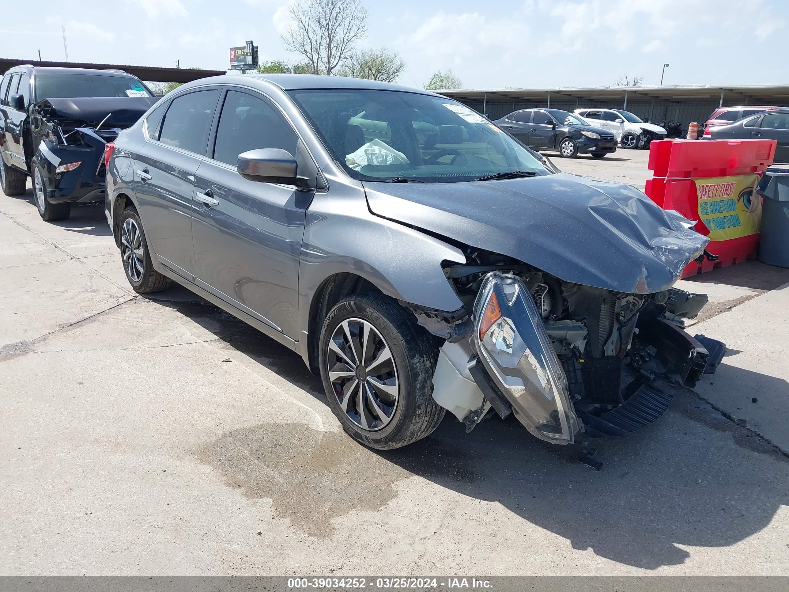 Photo 0 VIN: 3N1AB7AP3JY276153 - NISSAN SENTRA 