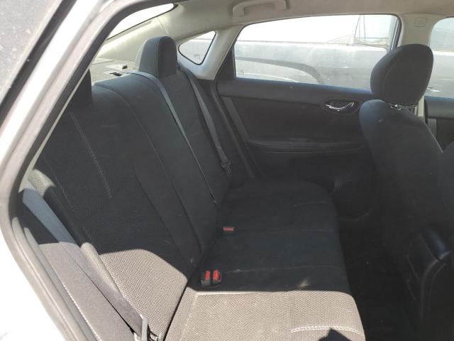 Photo 9 VIN: 3N1AB7AP3JY325383 - NISSAN SENTRA 