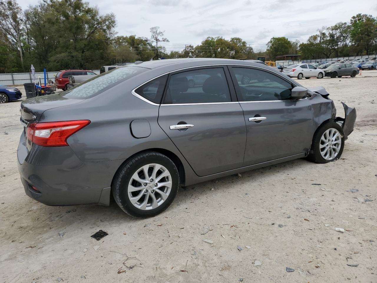 Photo 2 VIN: 3N1AB7AP3KL603164 - NISSAN SENTRA 