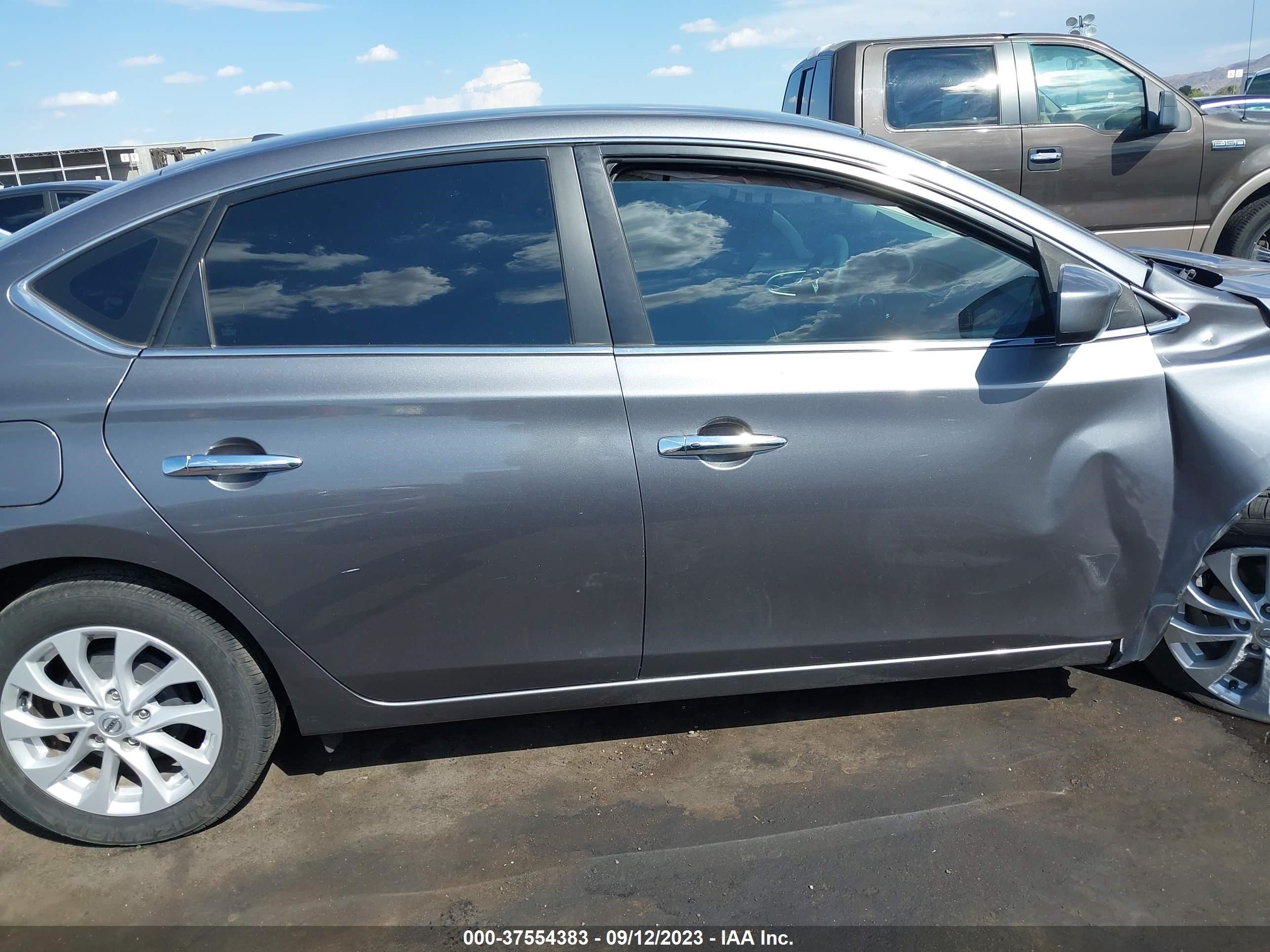 Photo 11 VIN: 3N1AB7AP3KL614780 - NISSAN SENTRA 