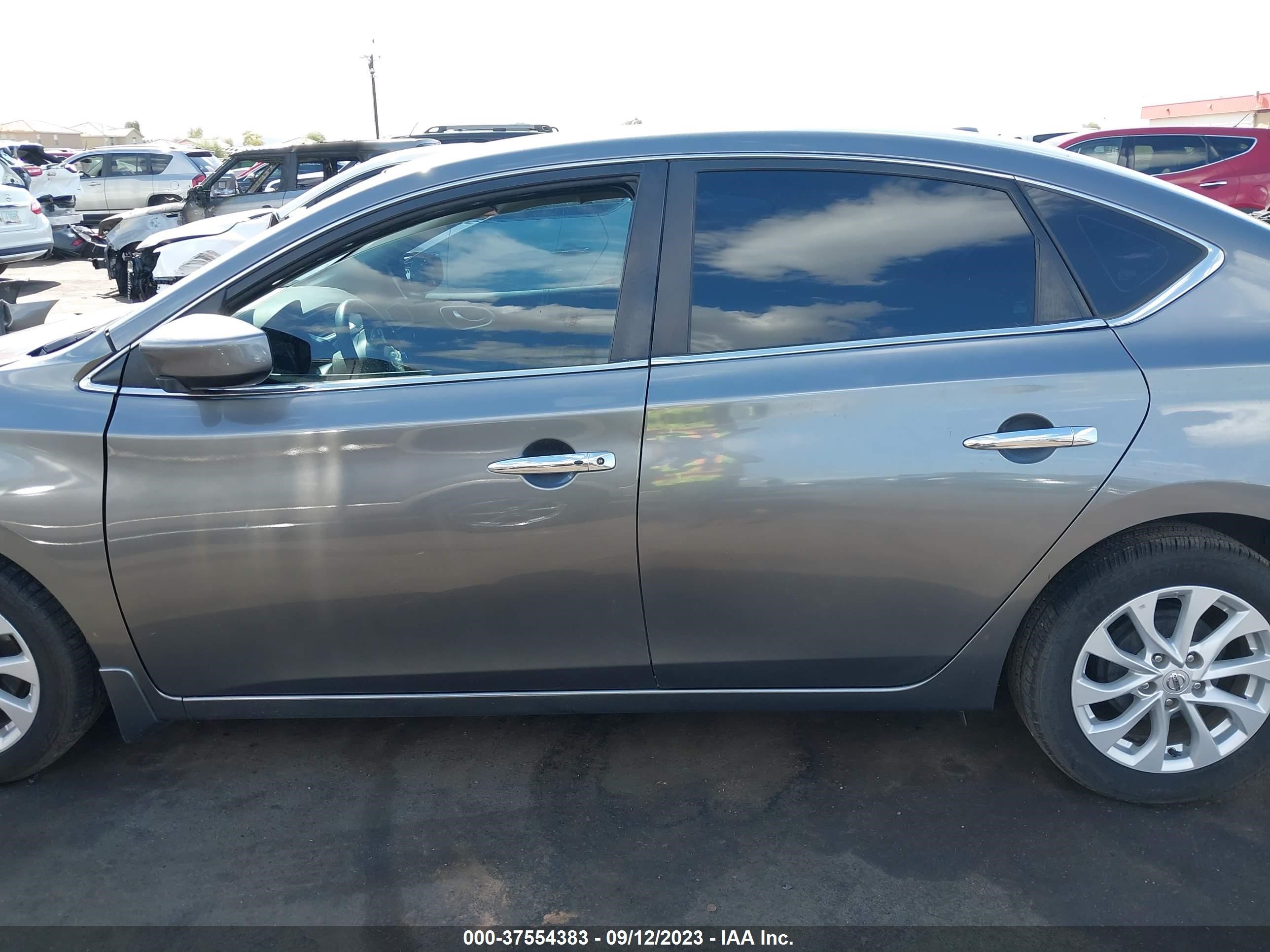 Photo 12 VIN: 3N1AB7AP3KL614780 - NISSAN SENTRA 