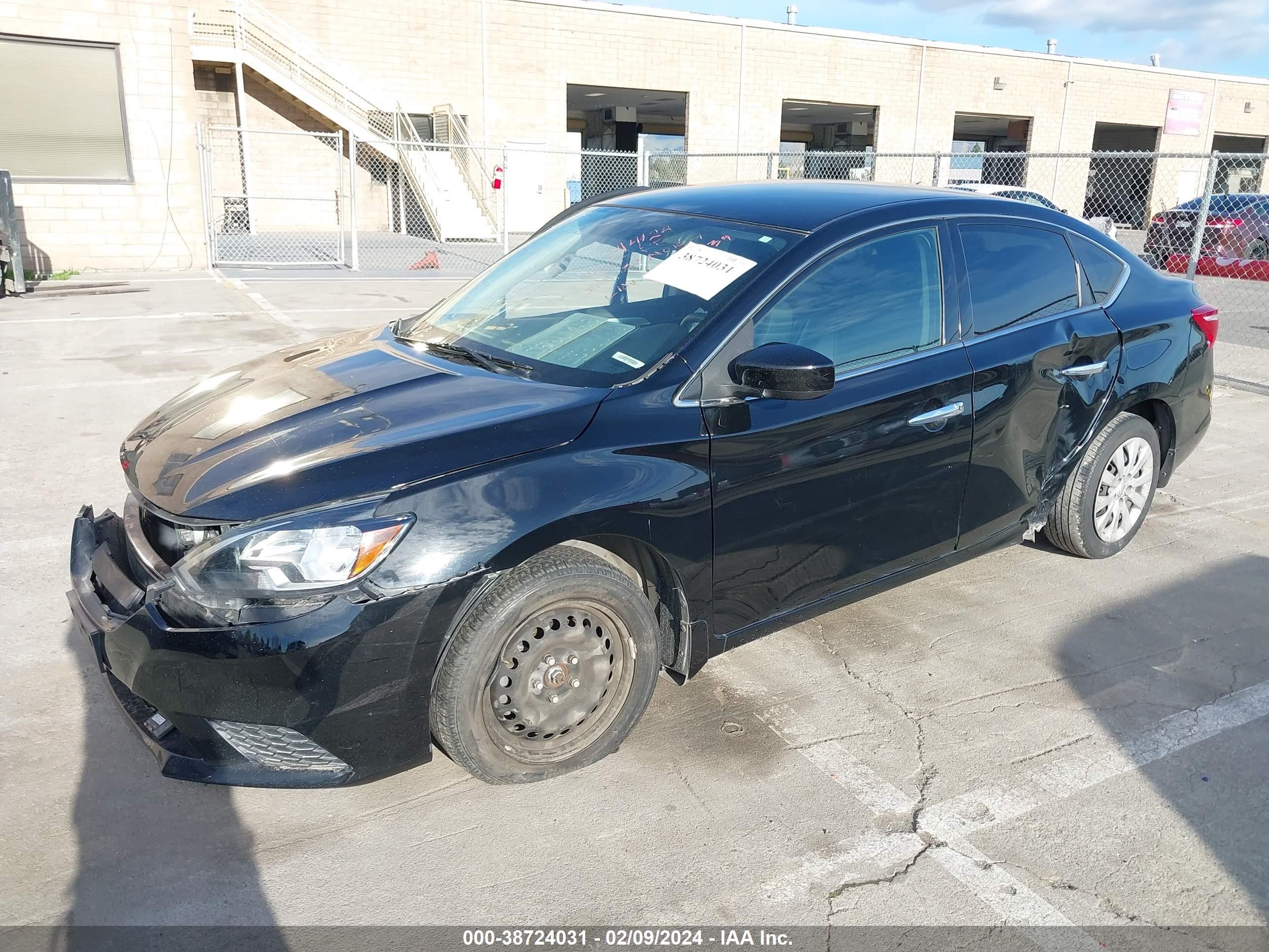 Photo 1 VIN: 3N1AB7AP3KY208579 - NISSAN SENTRA 