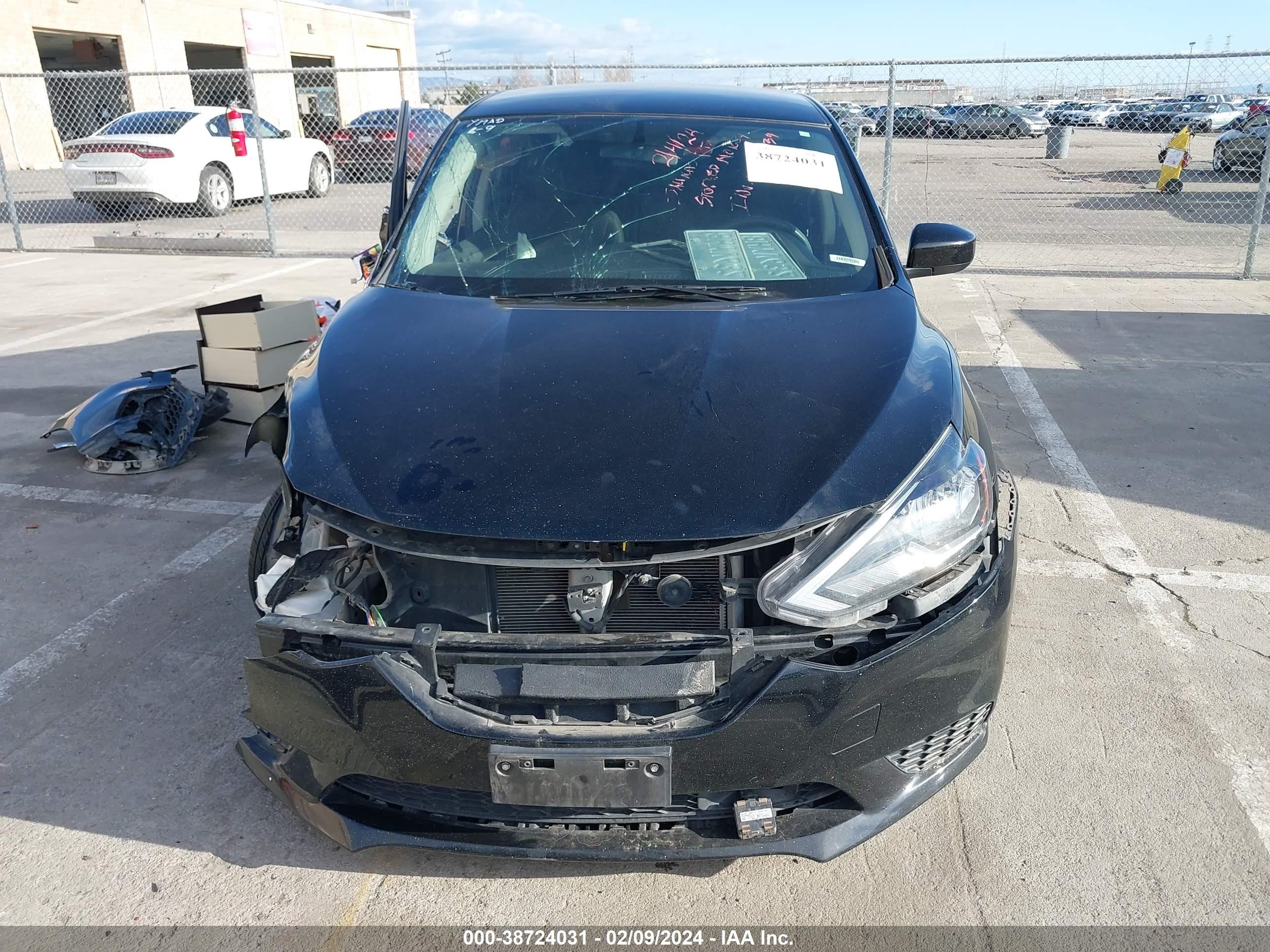 Photo 11 VIN: 3N1AB7AP3KY208579 - NISSAN SENTRA 