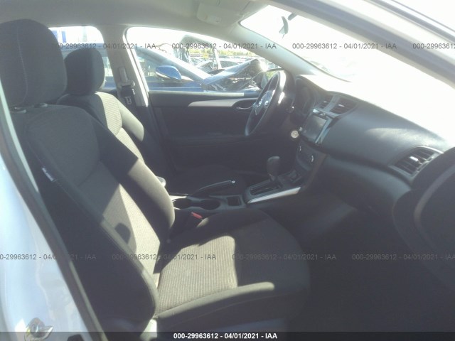 Photo 4 VIN: 3N1AB7AP3KY246586 - NISSAN SENTRA 