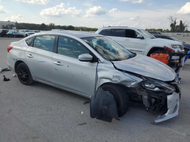 Photo 3 VIN: 3N1AB7AP3KY258933 - NISSAN SENTRA S 