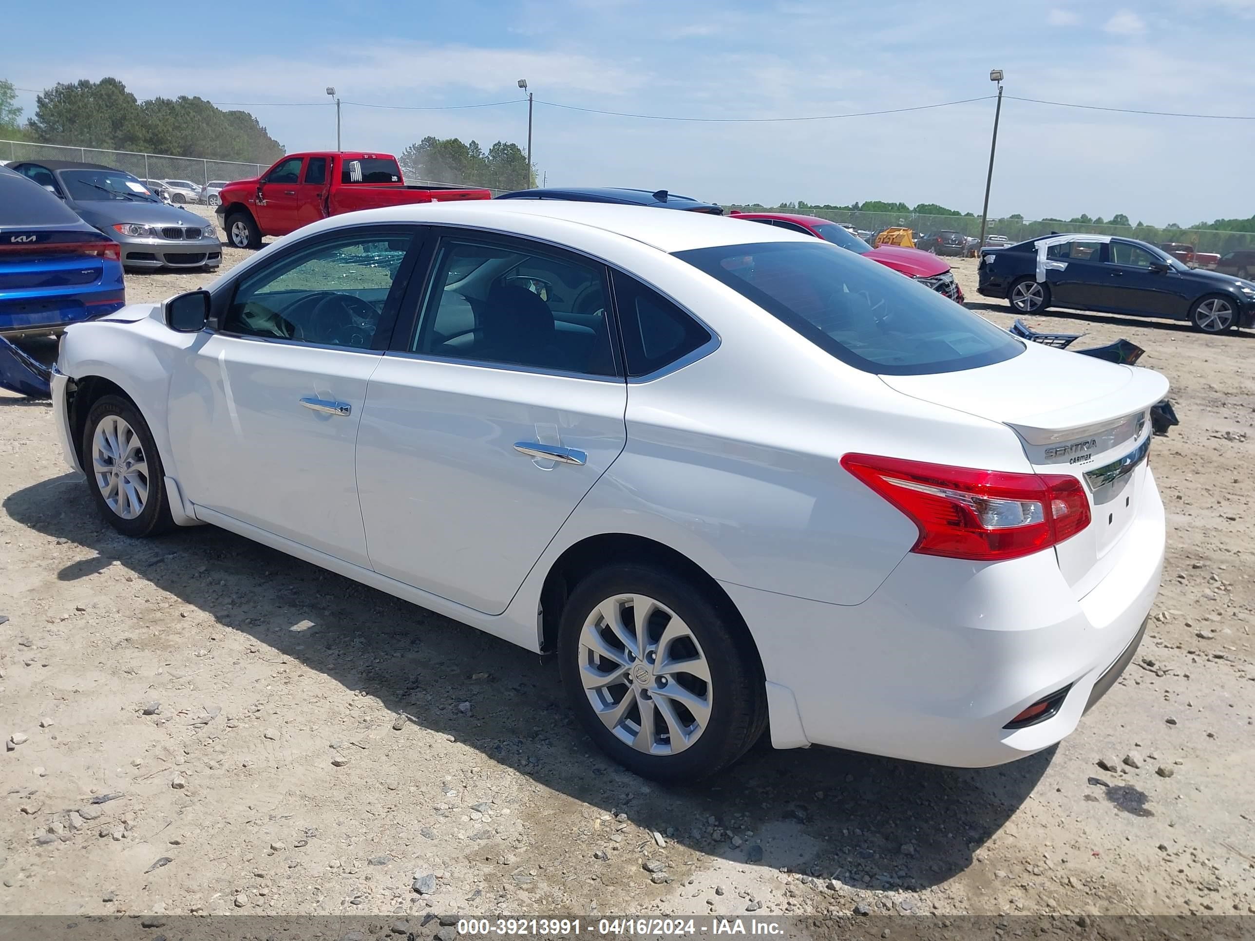 Photo 2 VIN: 3N1AB7AP3KY259418 - NISSAN SENTRA 