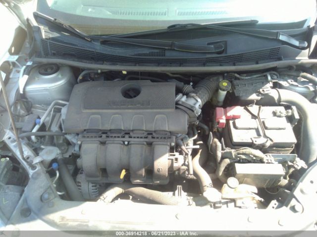 Photo 9 VIN: 3N1AB7AP3KY278096 - NISSAN SENTRA 