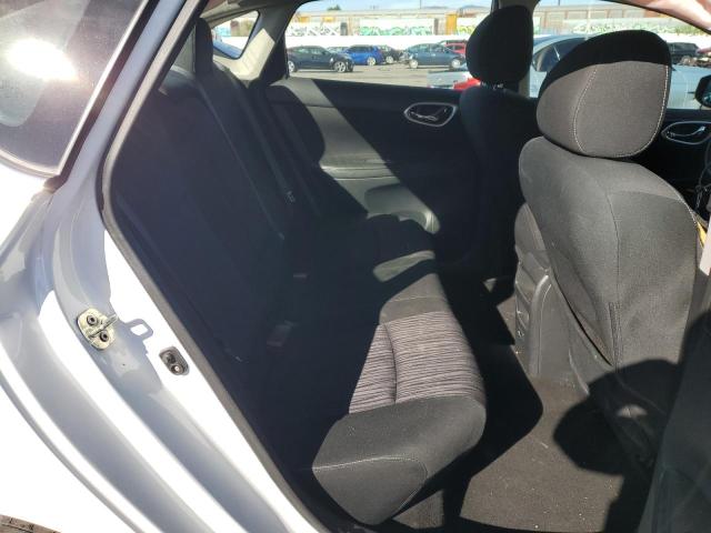 Photo 9 VIN: 3N1AB7AP3KY307368 - NISSAN SENTRA 