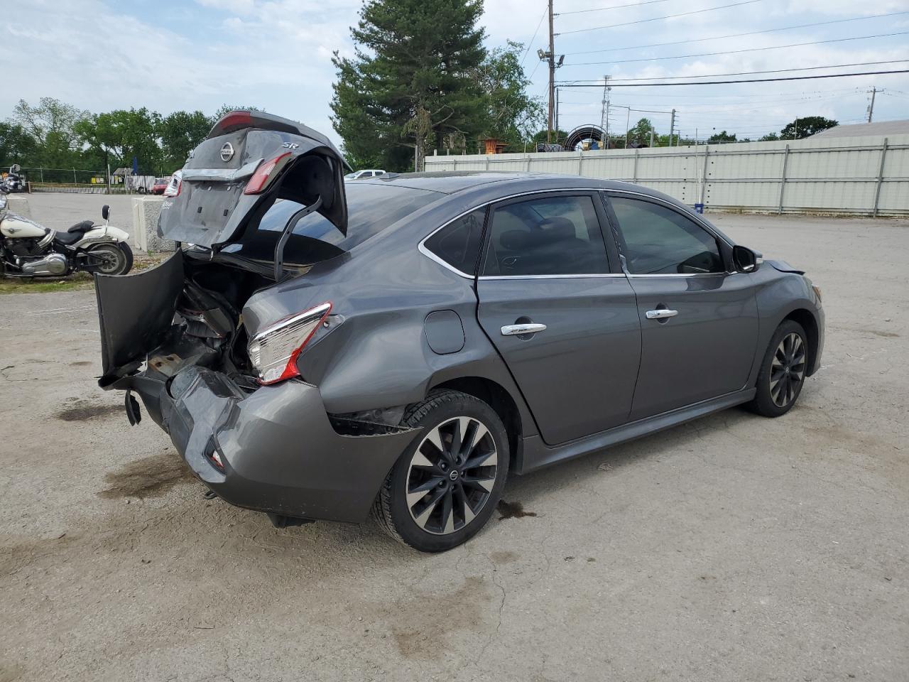 Photo 2 VIN: 3N1AB7AP3KY318192 - NISSAN SENTRA 