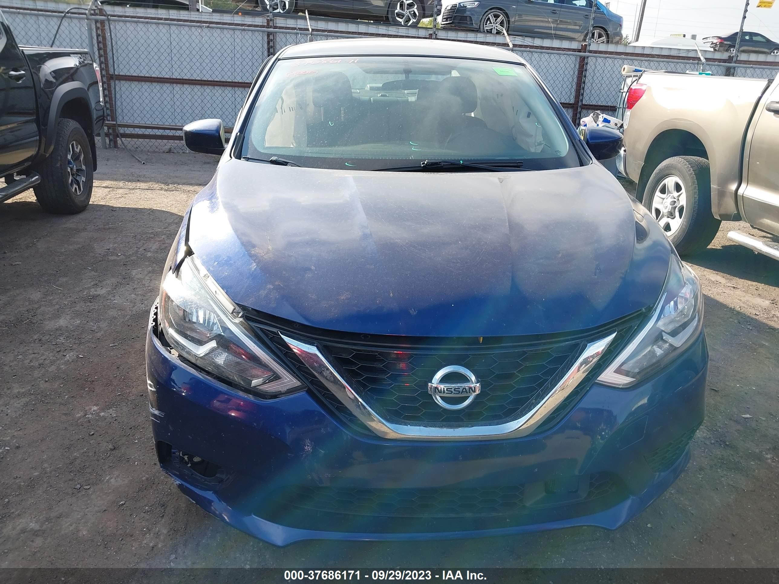 Photo 11 VIN: 3N1AB7AP3KY371295 - NISSAN SENTRA 