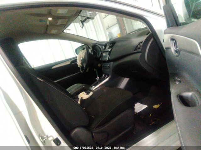 Photo 4 VIN: 3N1AB7AP3KY395774 - NISSAN SENTRA 