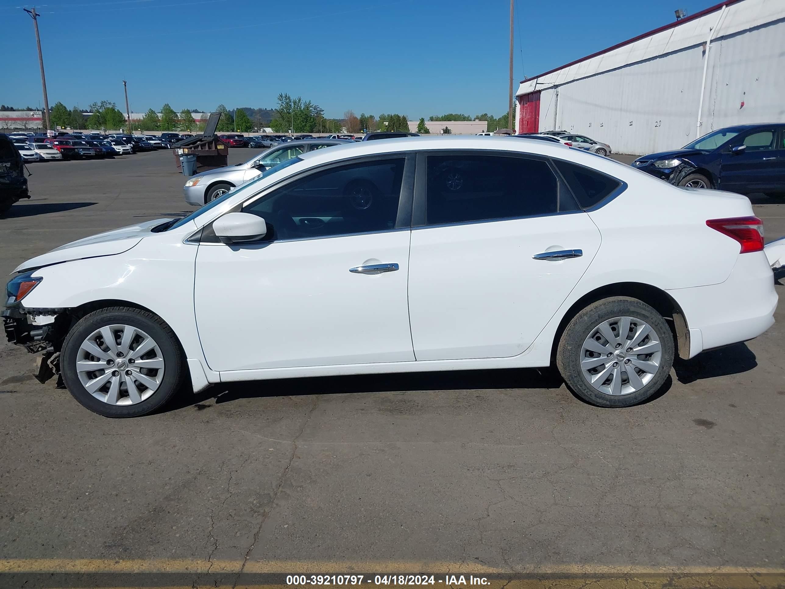 Photo 14 VIN: 3N1AB7AP3KY427963 - NISSAN SENTRA 