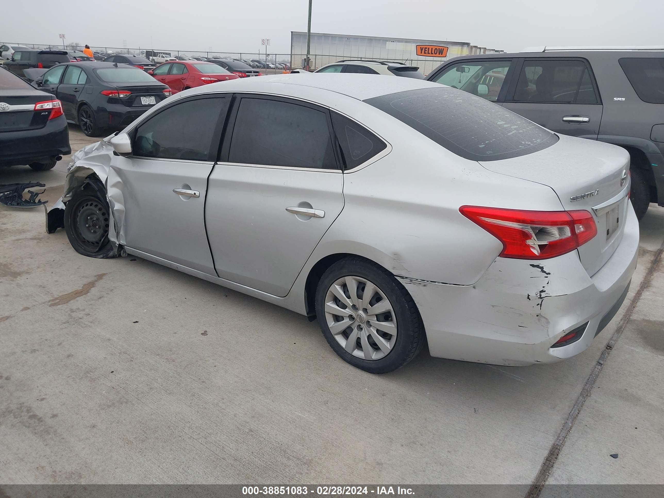 Photo 2 VIN: 3N1AB7AP3KY431172 - NISSAN SENTRA 