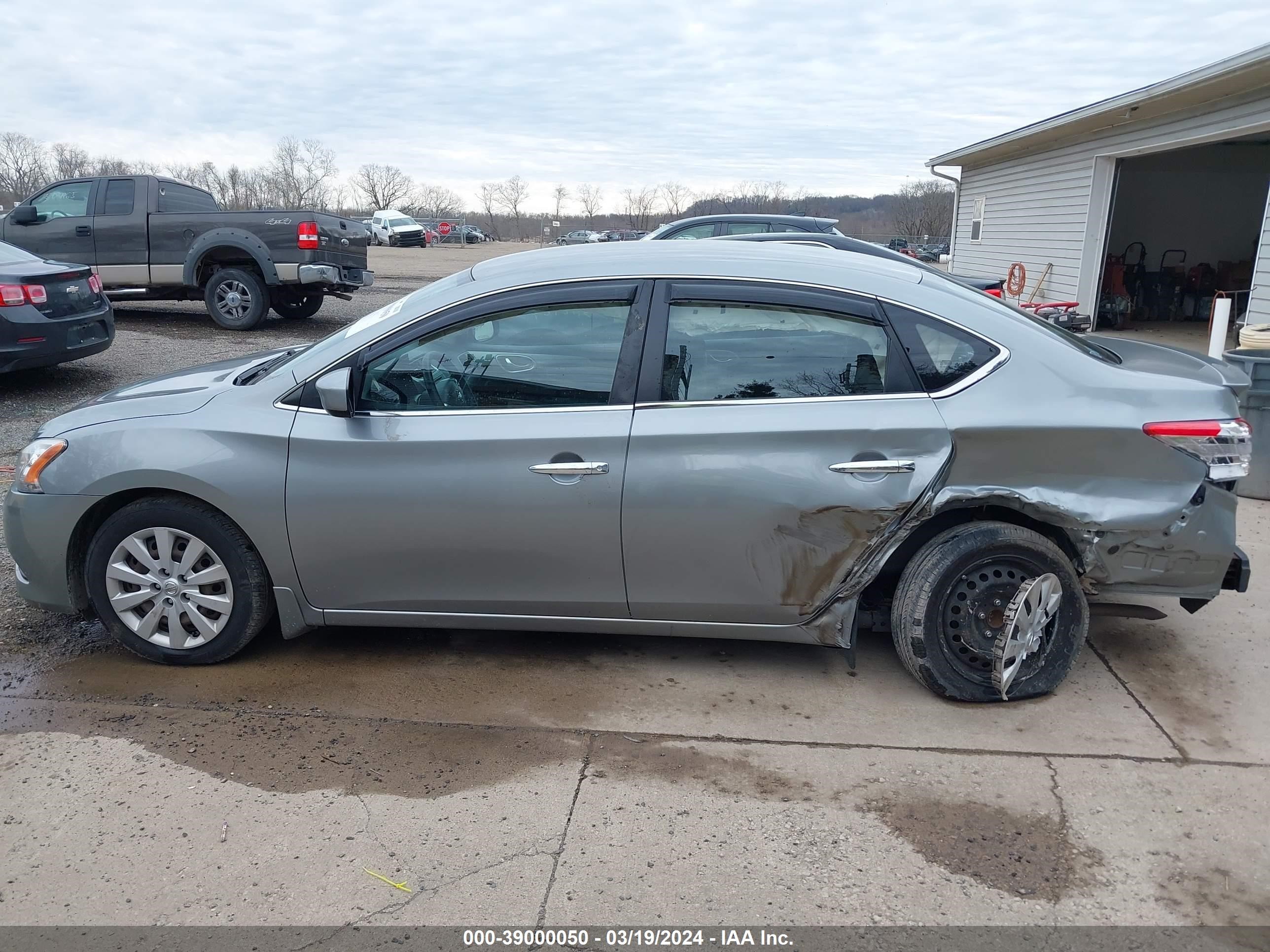 Photo 13 VIN: 3N1AB7AP4DL780275 - NISSAN SENTRA 