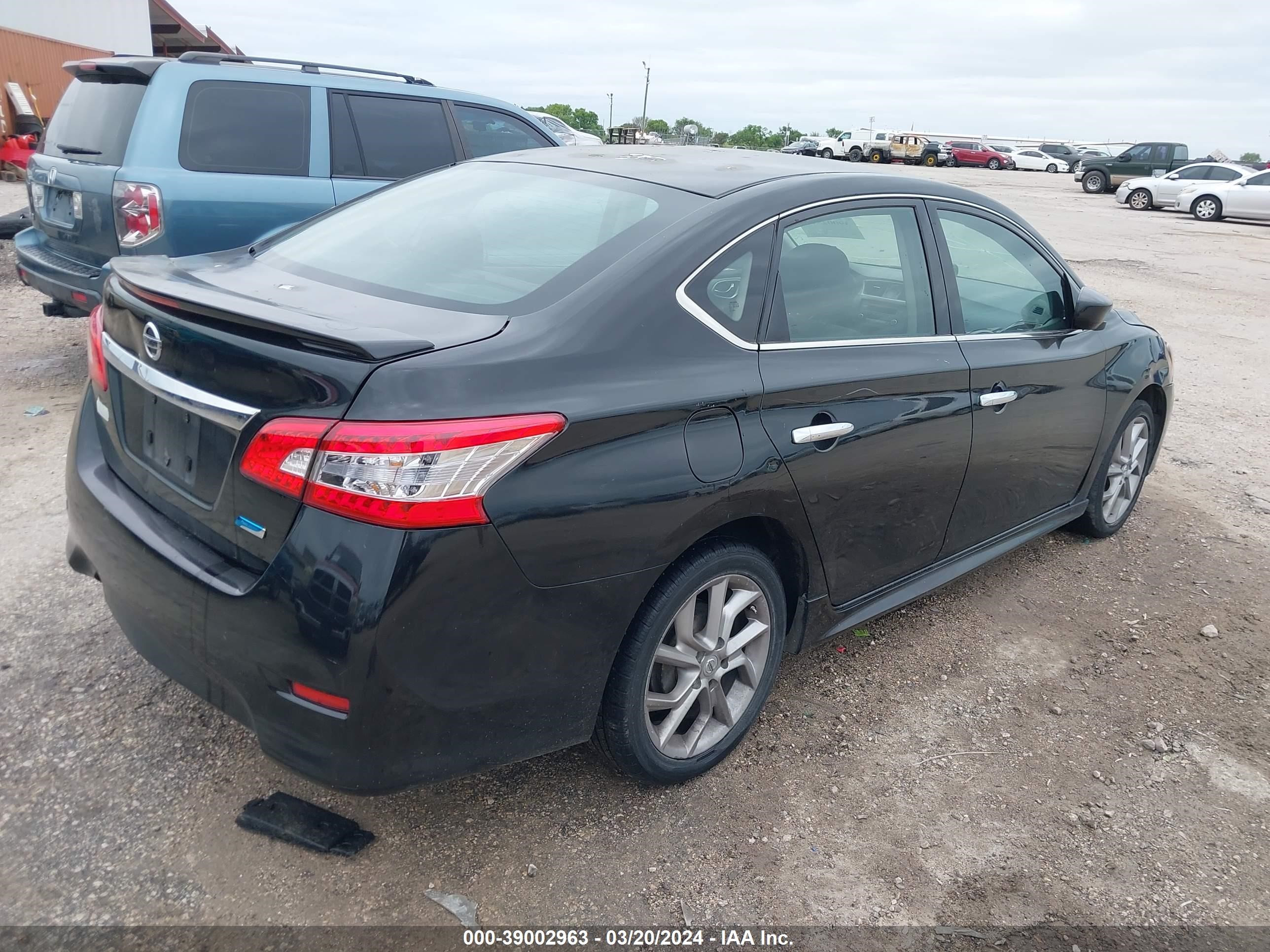 Photo 3 VIN: 3N1AB7AP4EY312860 - NISSAN SENTRA 