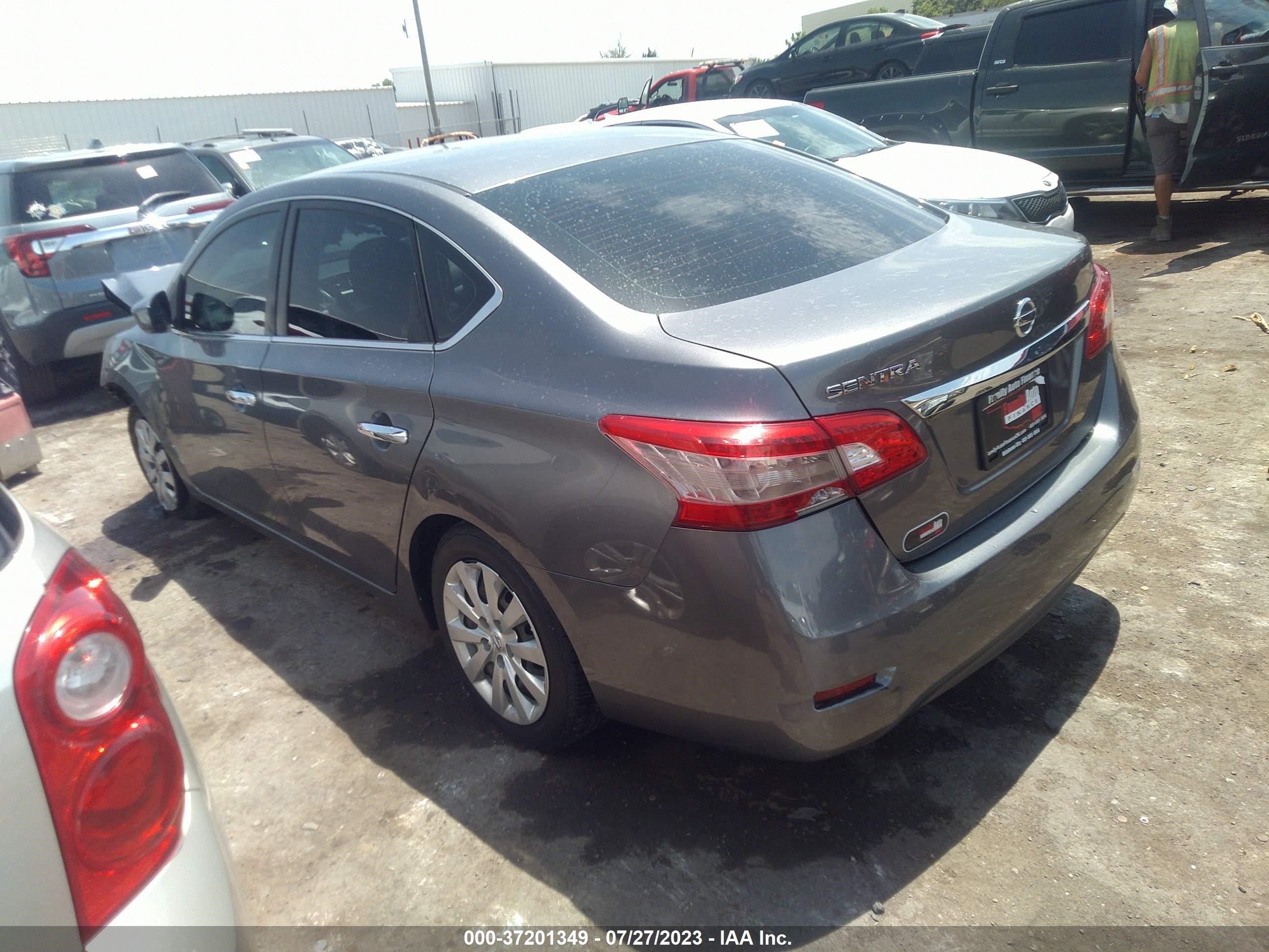 Photo 2 VIN: 3N1AB7AP4FY237935 - NISSAN SENTRA 