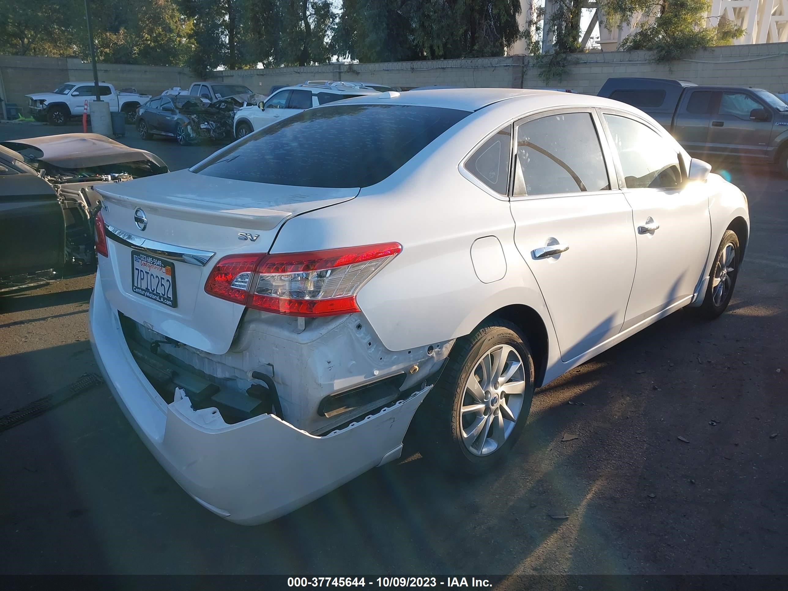 Photo 3 VIN: 3N1AB7AP4FY248854 - NISSAN SENTRA 