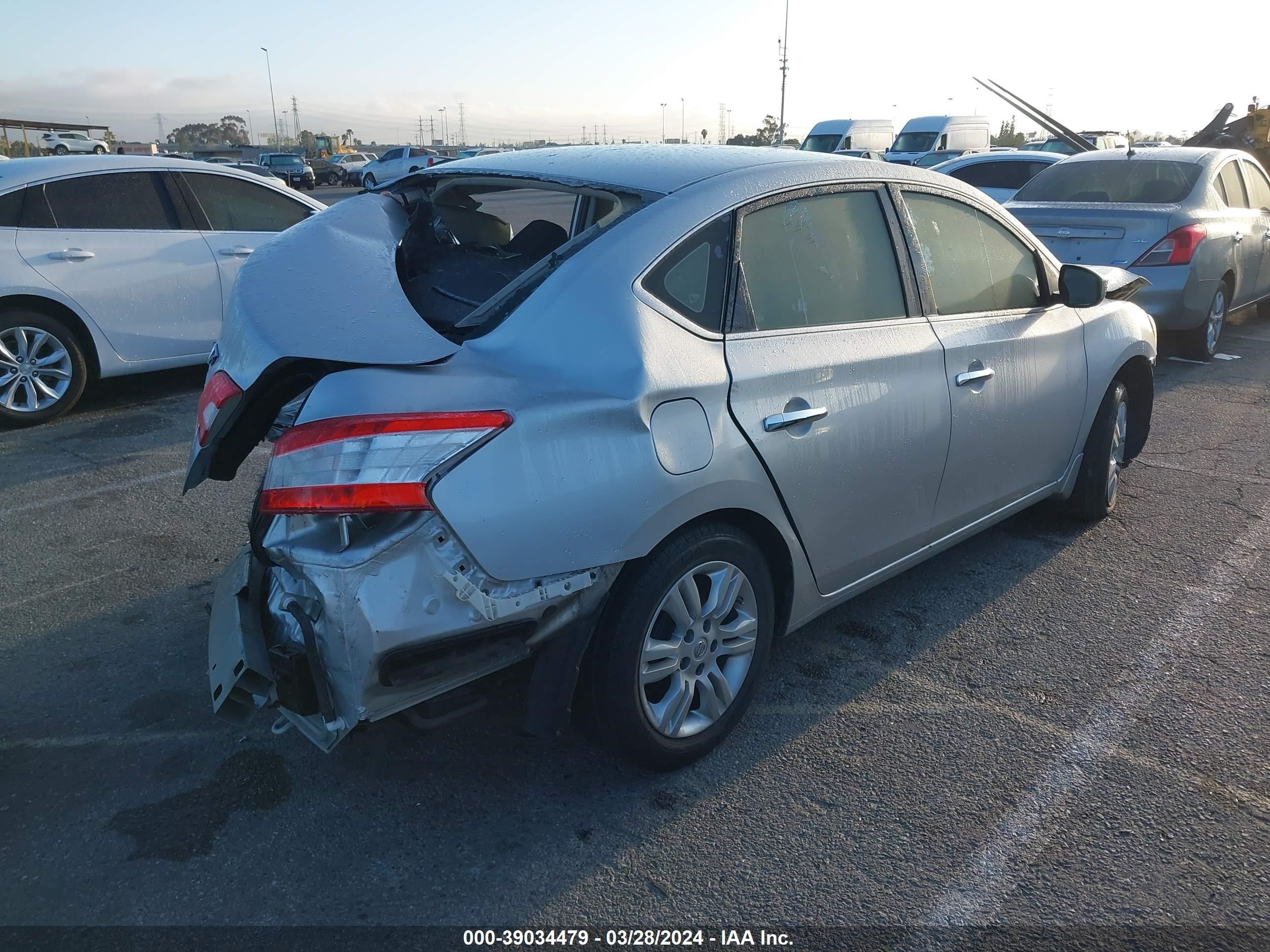 Photo 3 VIN: 3N1AB7AP4FY271079 - NISSAN SENTRA 