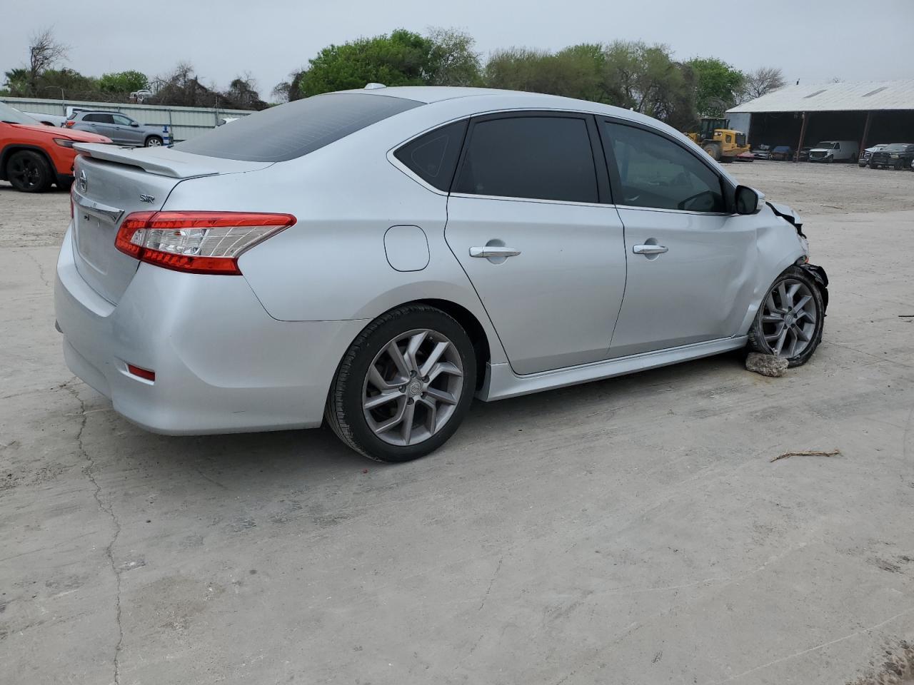 Photo 2 VIN: 3N1AB7AP4FY353314 - NISSAN SENTRA 