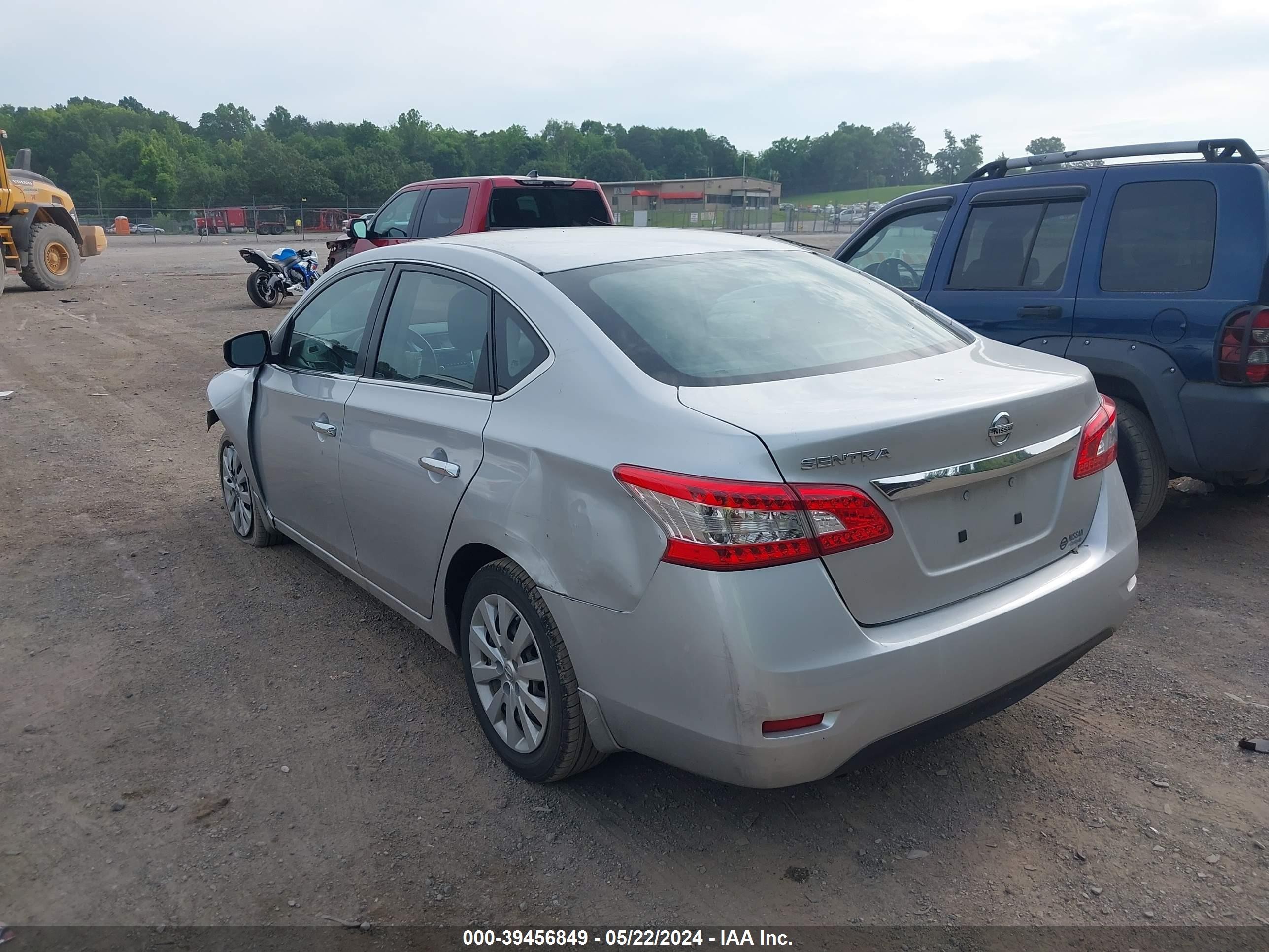 Photo 2 VIN: 3N1AB7AP4FY382151 - NISSAN SENTRA 