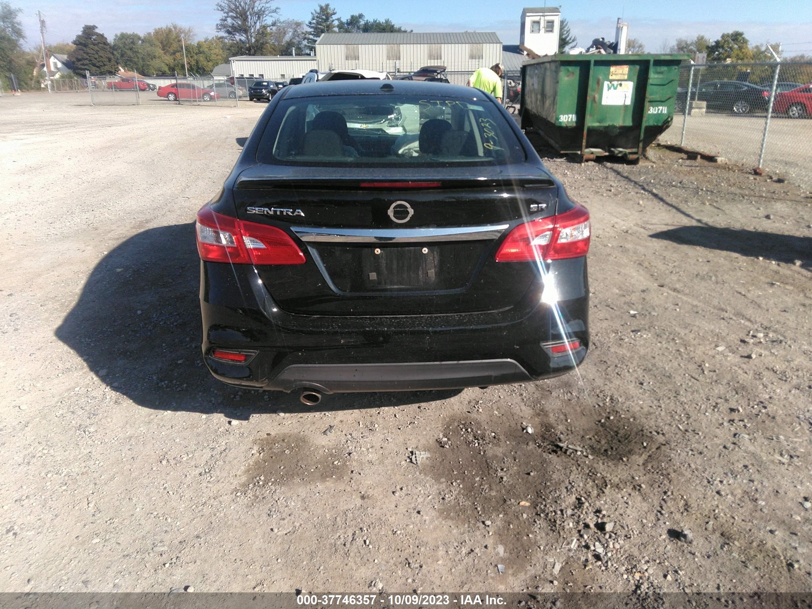 Photo 15 VIN: 3N1AB7AP4GY214088 - NISSAN SENTRA 