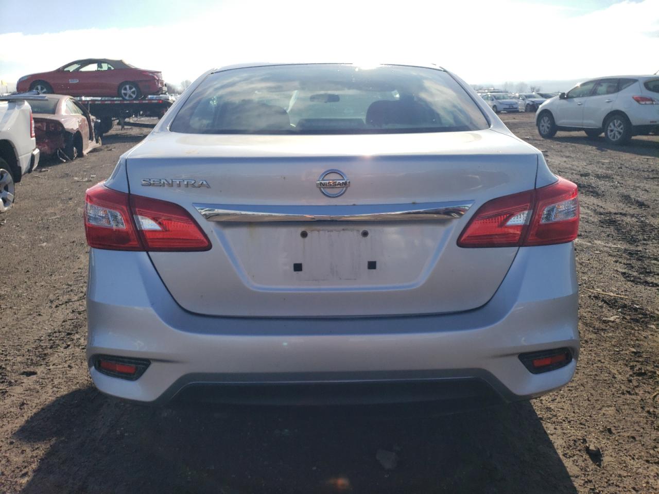 Photo 5 VIN: 3N1AB7AP4GY220781 - NISSAN SENTRA 