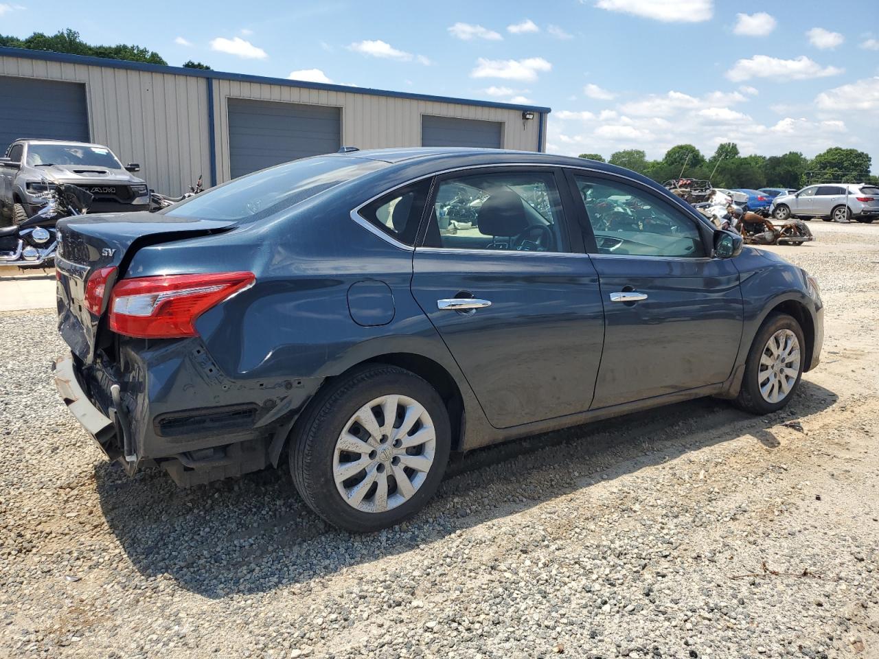 Photo 2 VIN: 3N1AB7AP4HL637056 - NISSAN SENTRA 