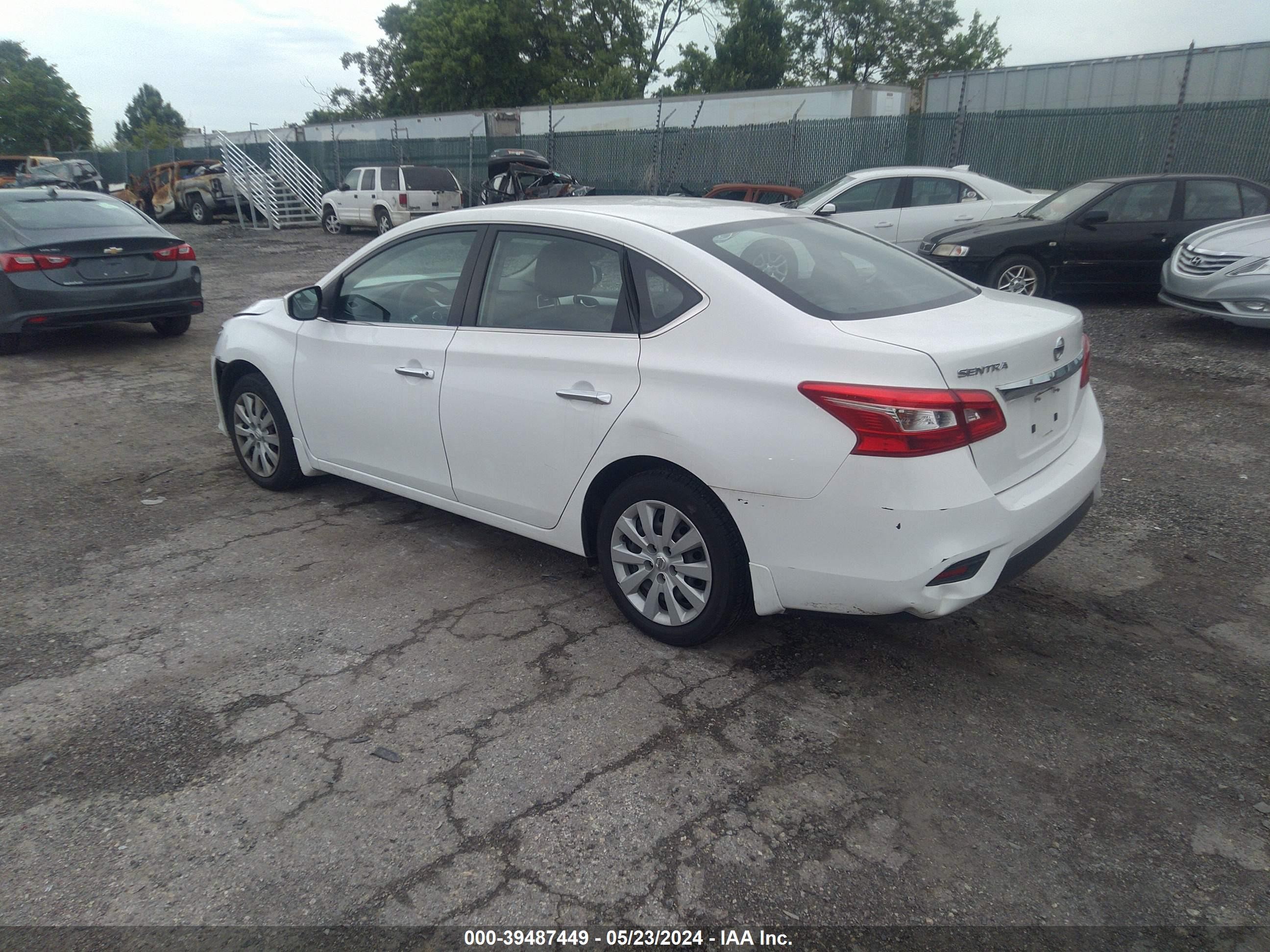 Photo 2 VIN: 3N1AB7AP4HY223715 - NISSAN SENTRA 