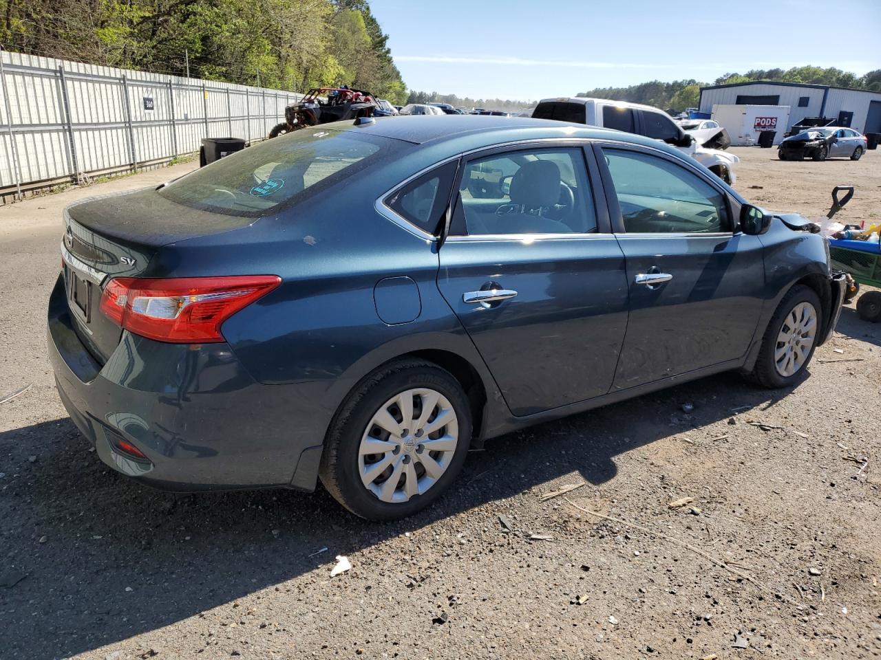 Photo 2 VIN: 3N1AB7AP4HY266998 - NISSAN SENTRA 