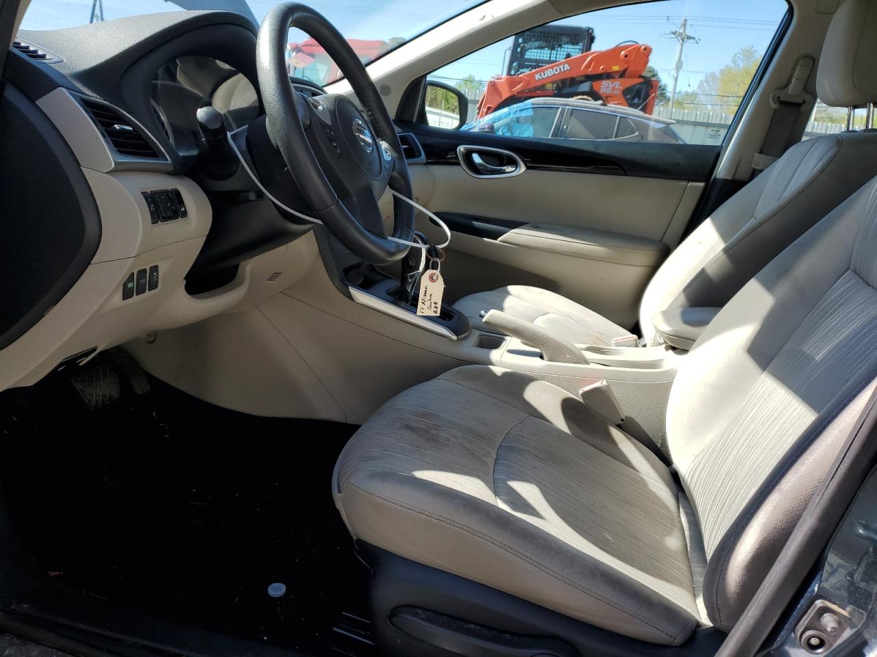 Photo 6 VIN: 3N1AB7AP4HY266998 - NISSAN SENTRA 