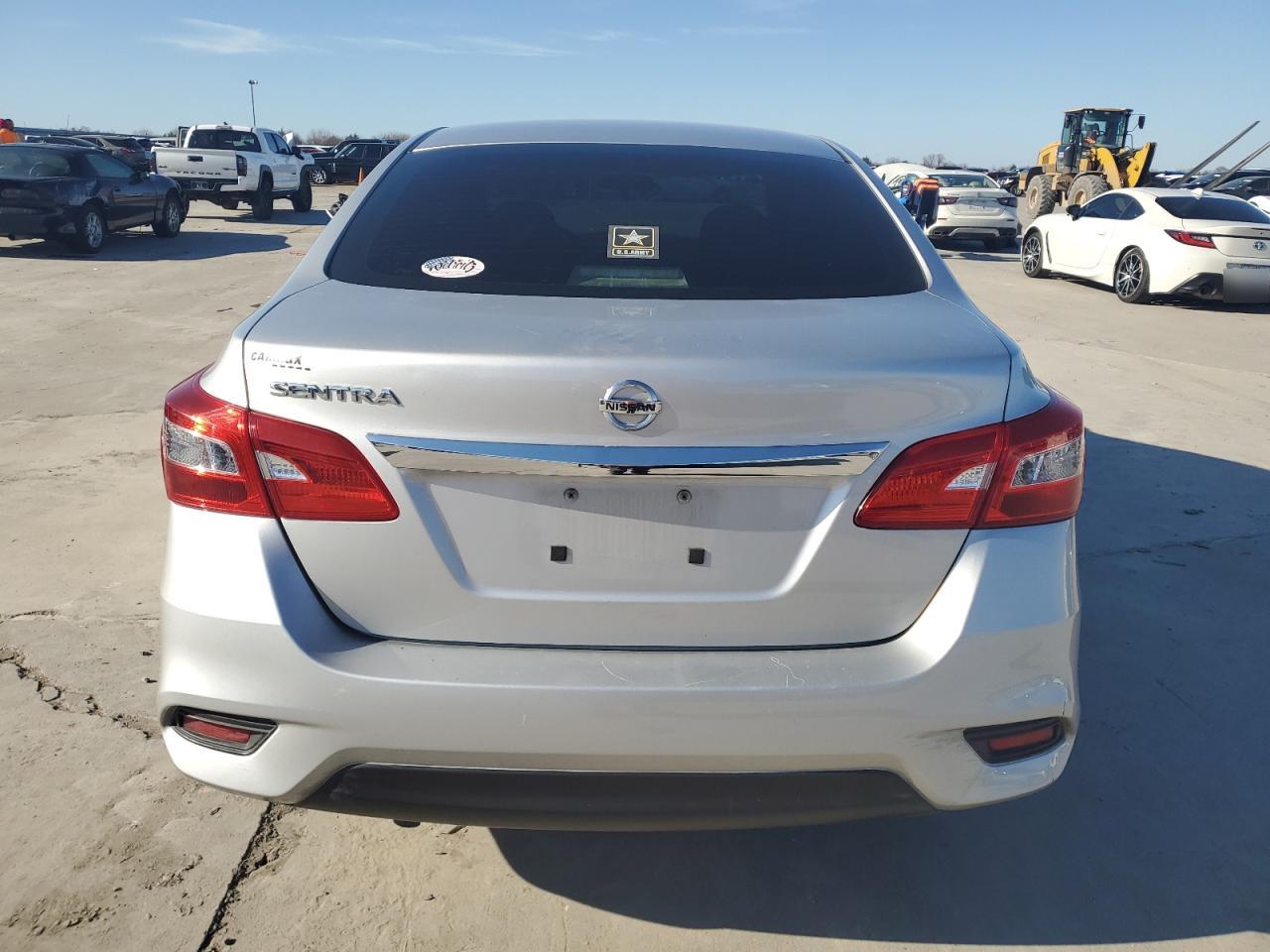 Photo 5 VIN: 3N1AB7AP4HY373680 - NISSAN SENTRA 