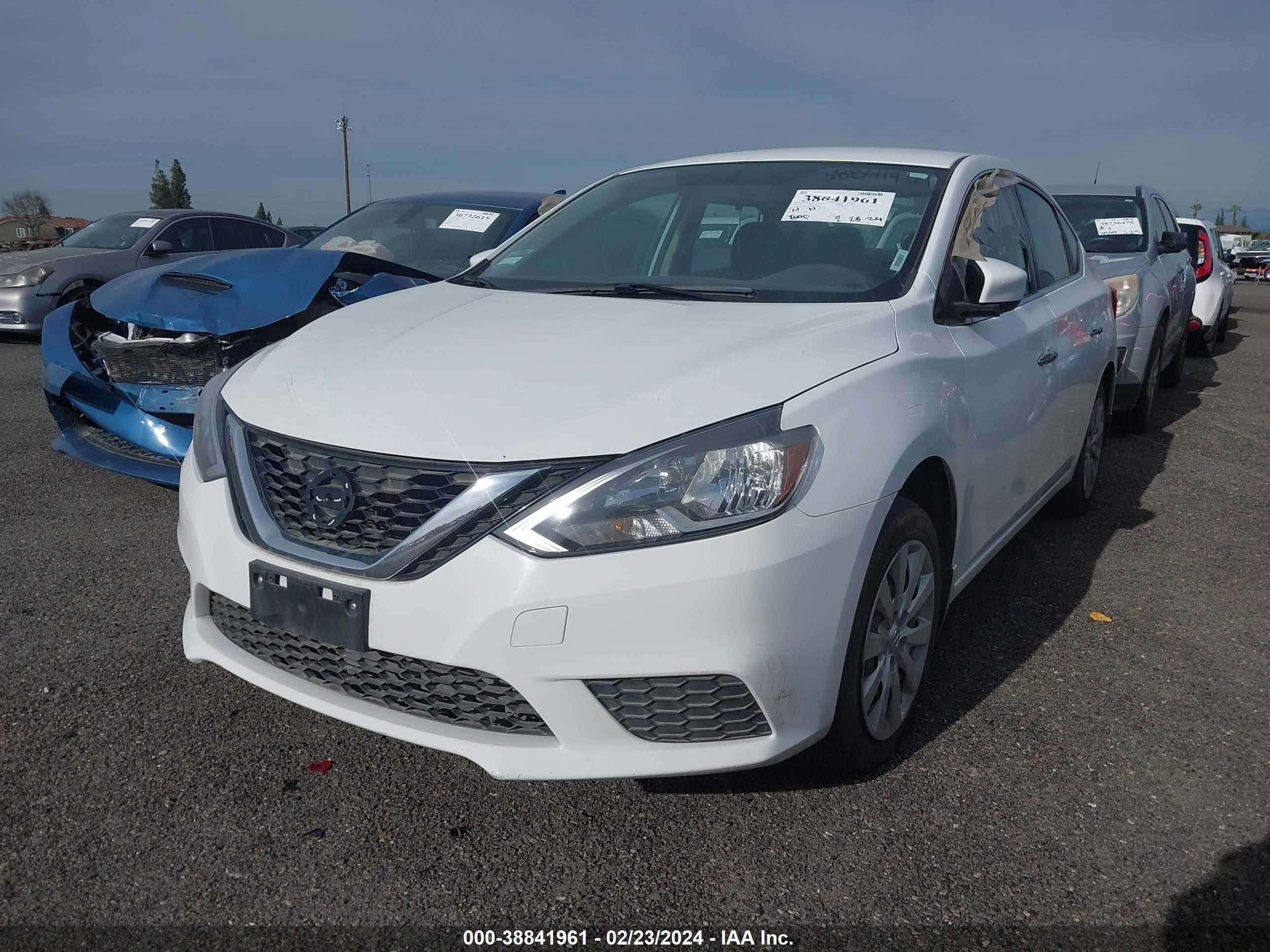 Photo 2 VIN: 3N1AB7AP4HY399650 - NISSAN SENTRA 