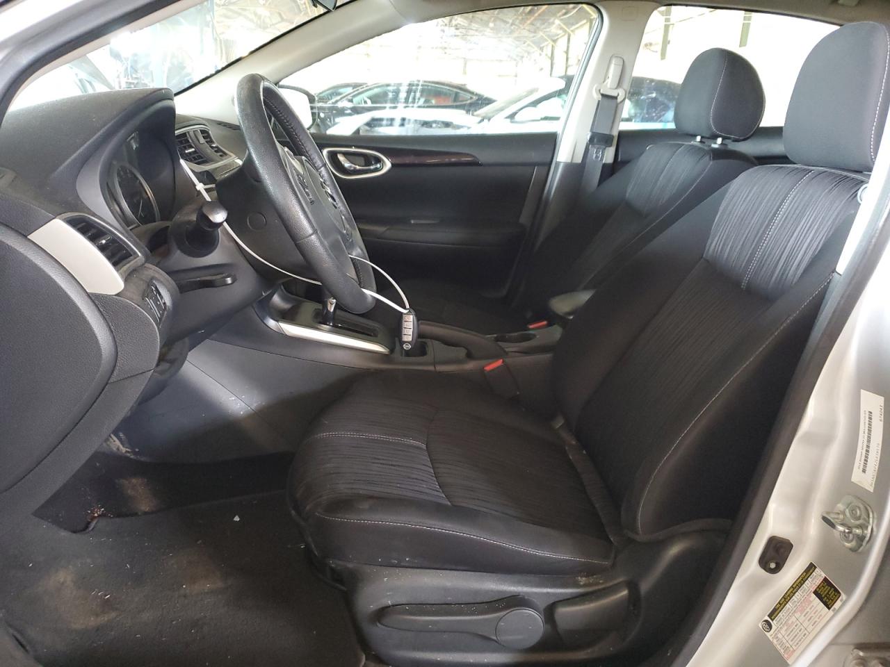 Photo 6 VIN: 3N1AB7AP4JL638178 - NISSAN SENTRA 