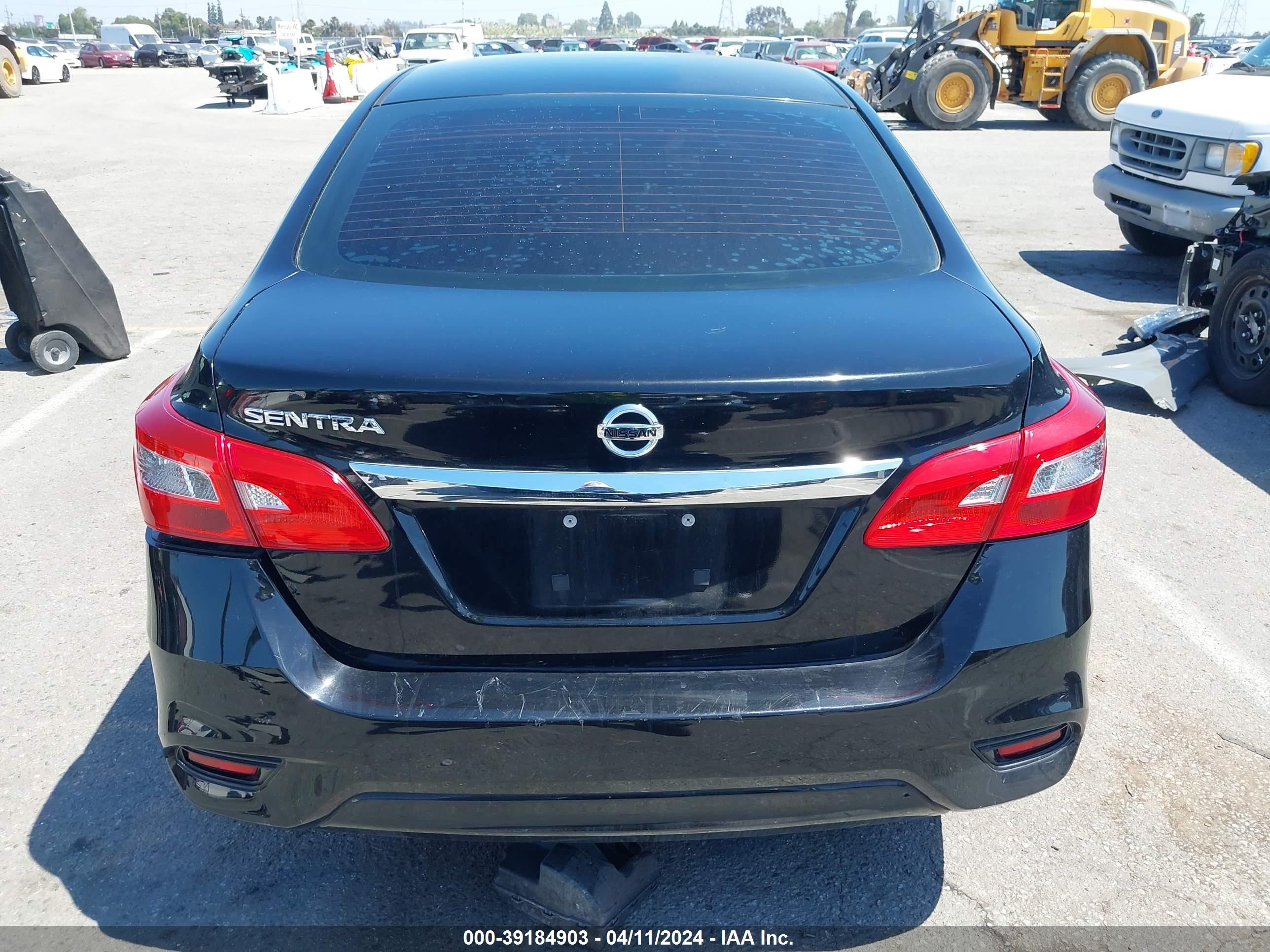 Photo 15 VIN: 3N1AB7AP4JY211716 - NISSAN SENTRA 