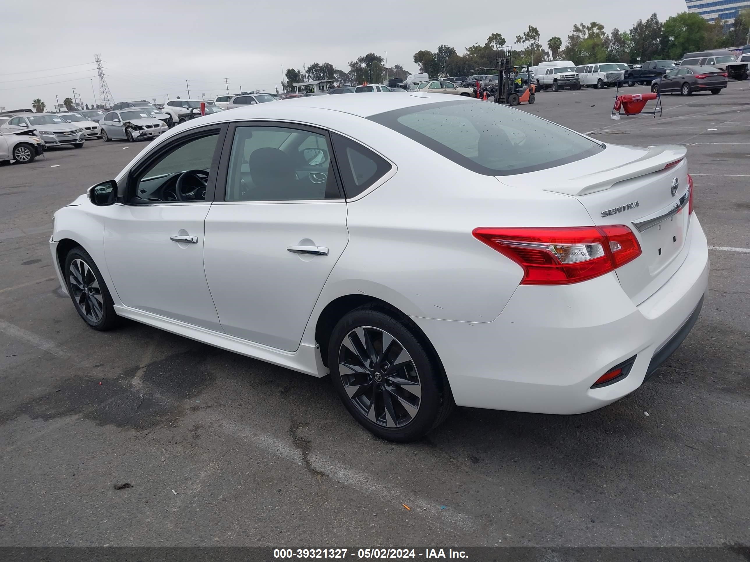 Photo 2 VIN: 3N1AB7AP4JY221341 - NISSAN SENTRA 