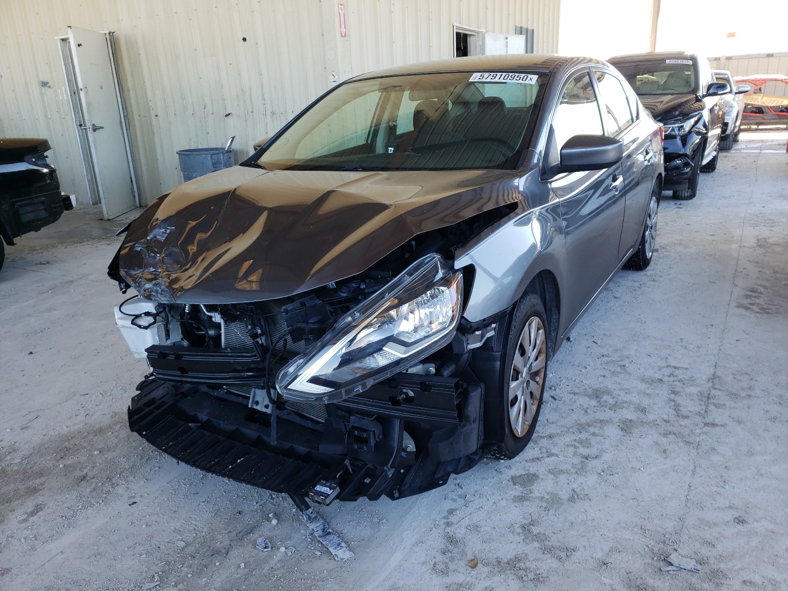 Photo 1 VIN: 3N1AB7AP4JY223851 - NISSAN SENTRA S 