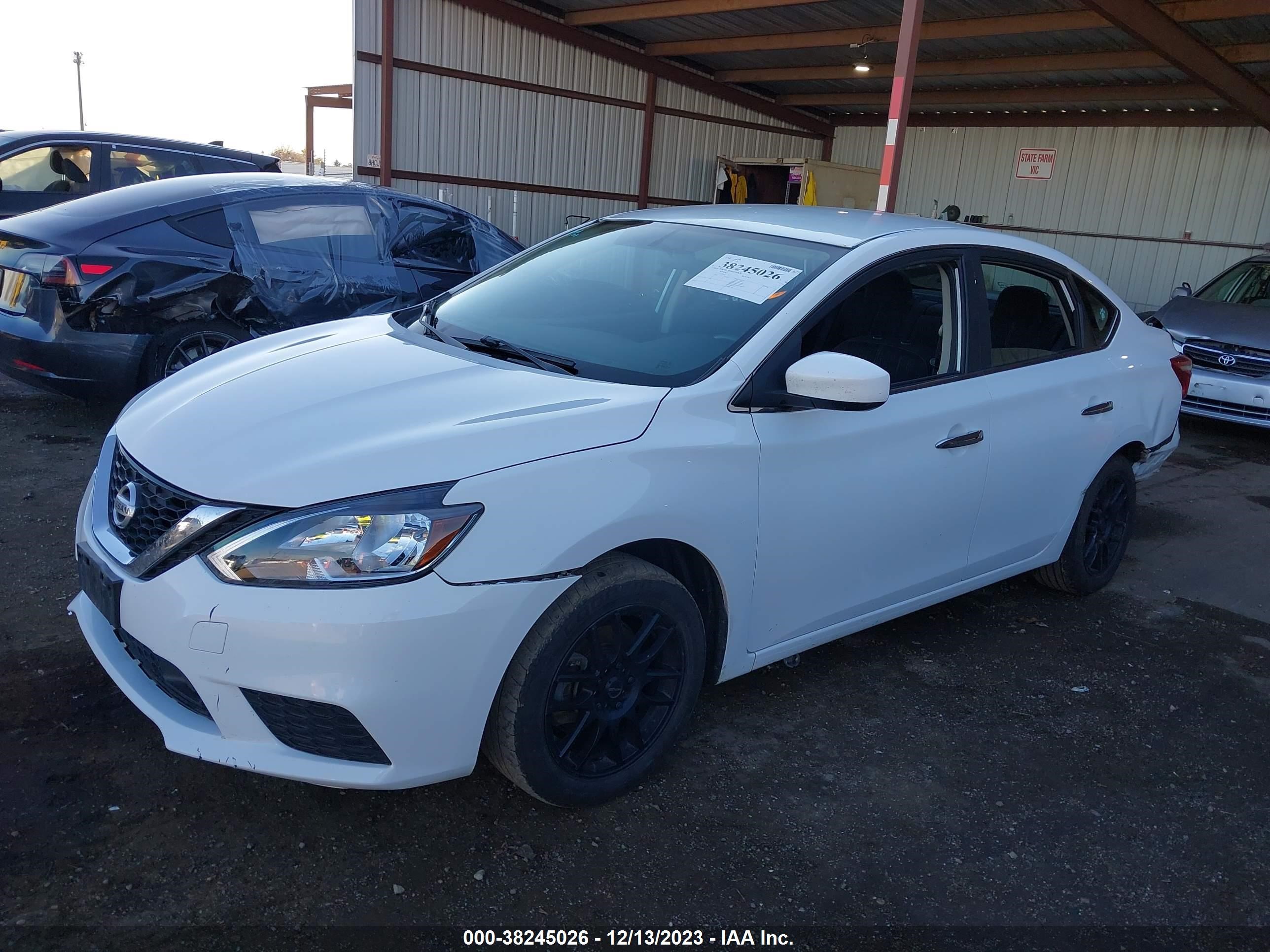 Photo 1 VIN: 3N1AB7AP4JY240567 - NISSAN SENTRA 