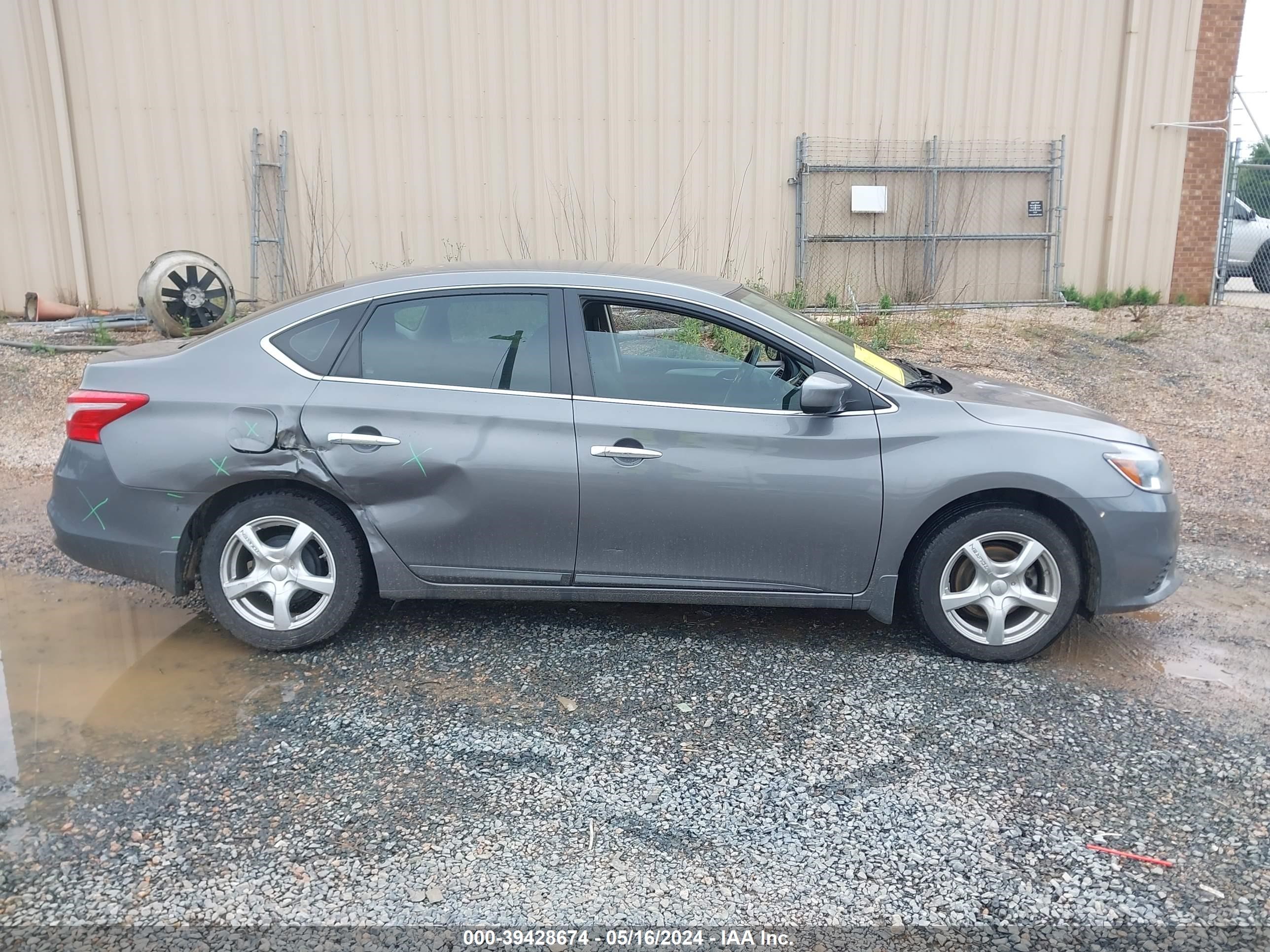 Photo 12 VIN: 3N1AB7AP4JY315929 - NISSAN SENTRA 