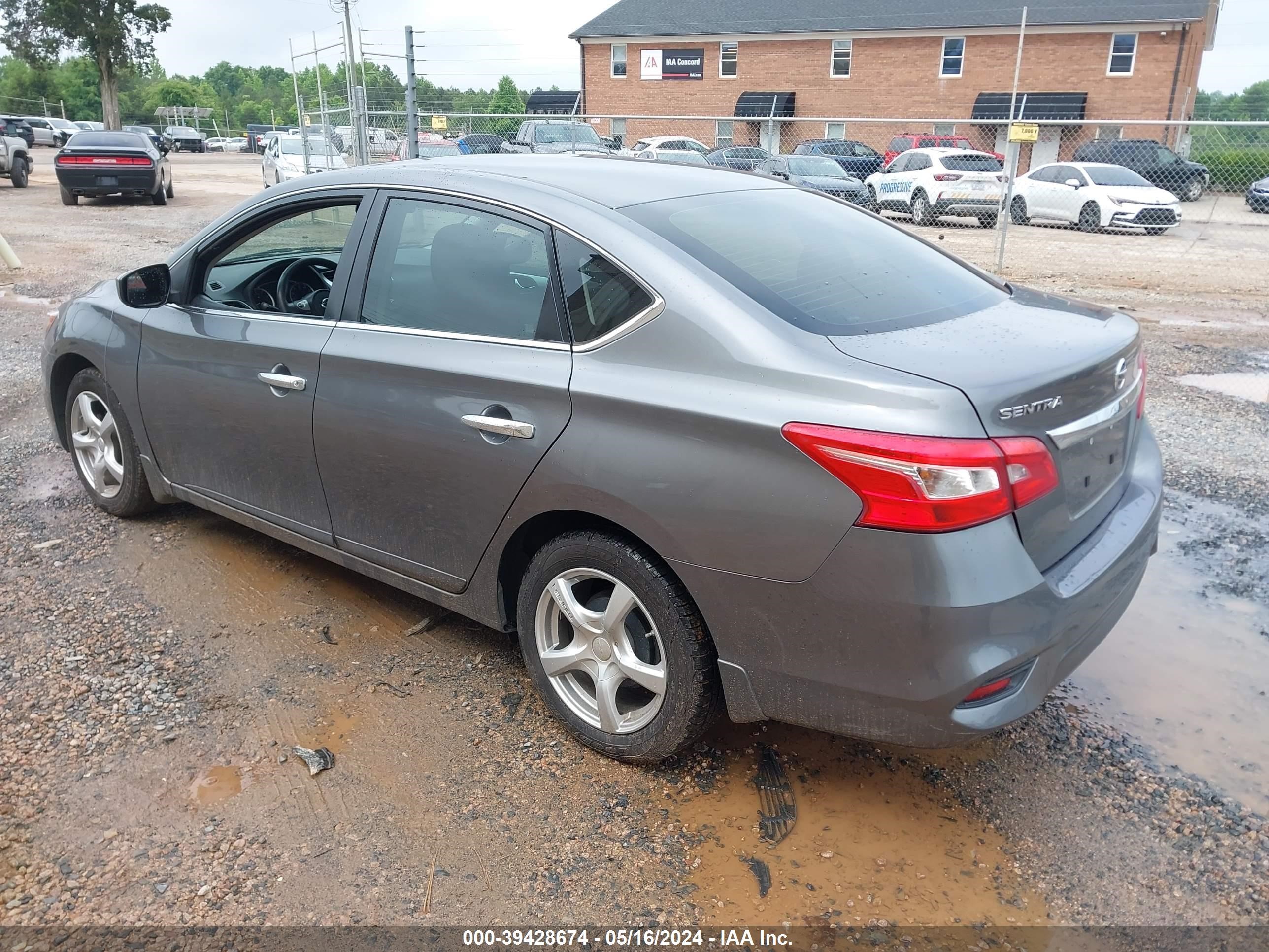 Photo 2 VIN: 3N1AB7AP4JY315929 - NISSAN SENTRA 