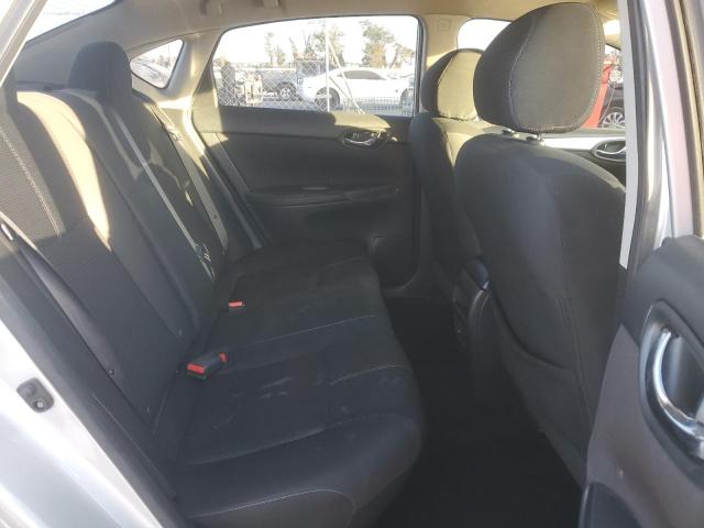 Photo 9 VIN: 3N1AB7AP4JY330821 - NISSAN SENTRA S 