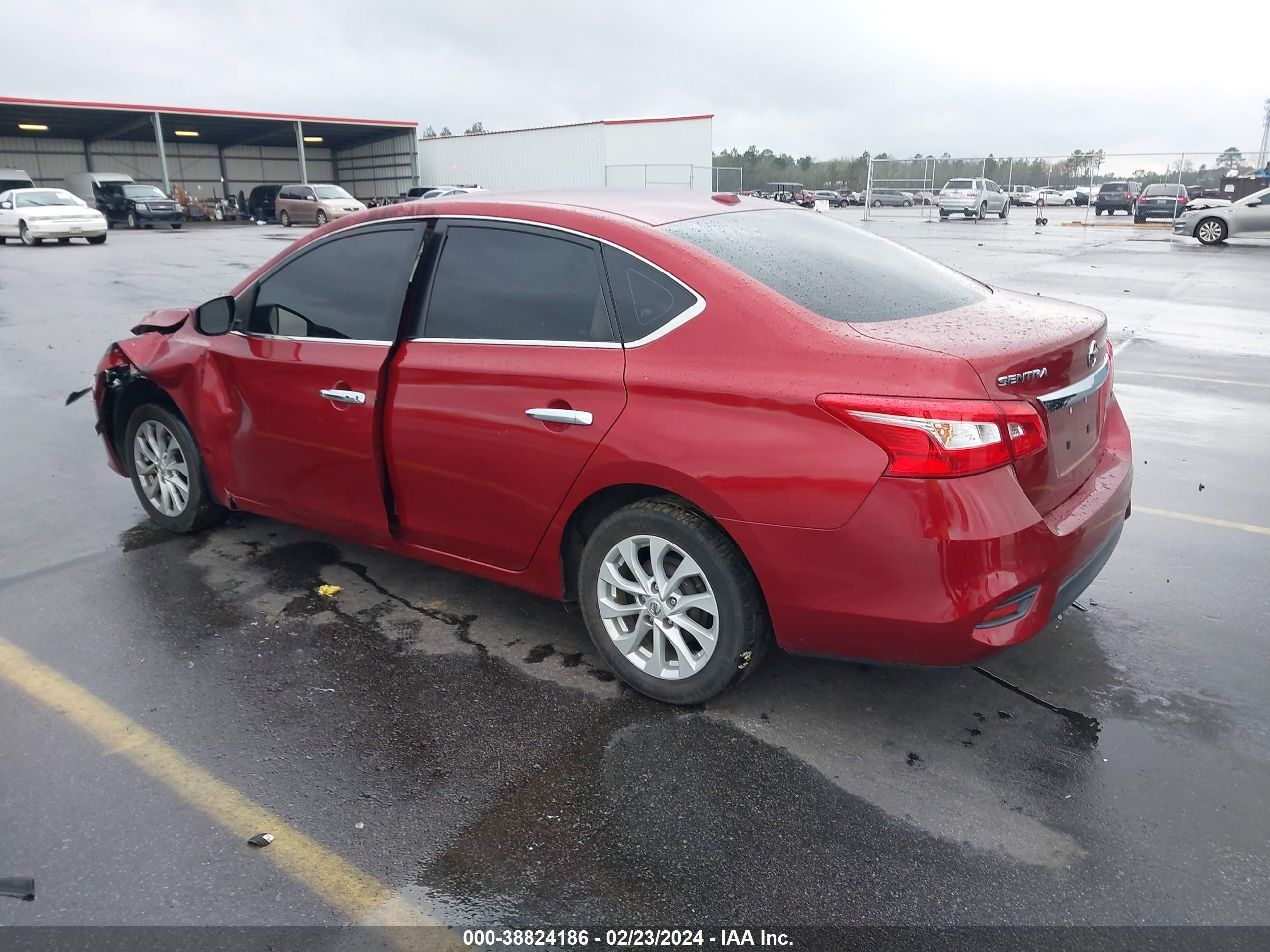 Photo 2 VIN: 3N1AB7AP4JY338983 - NISSAN SENTRA 