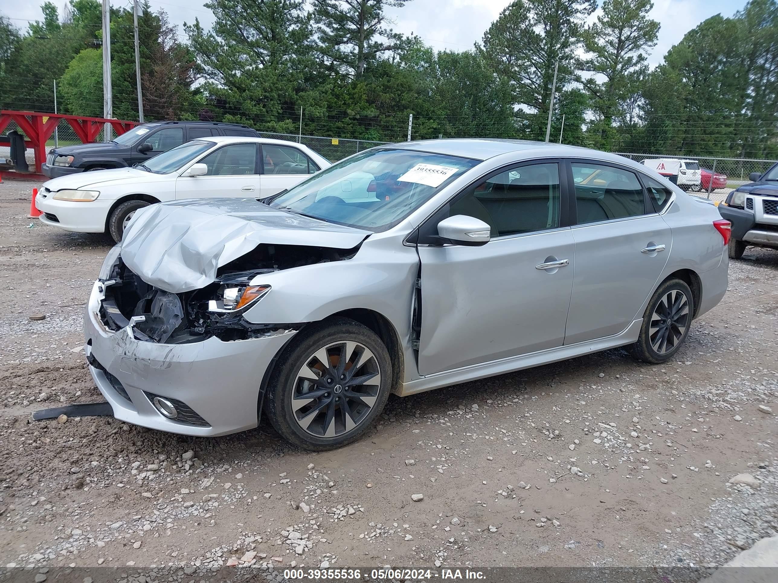 Photo 1 VIN: 3N1AB7AP4JY343259 - NISSAN SENTRA 