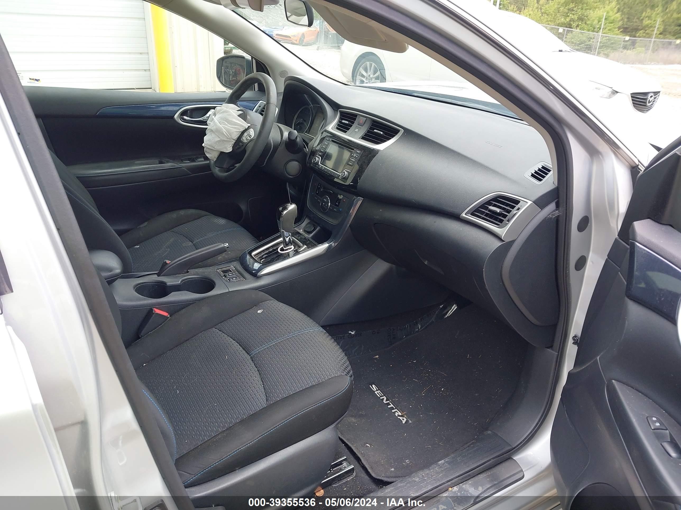 Photo 4 VIN: 3N1AB7AP4JY343259 - NISSAN SENTRA 