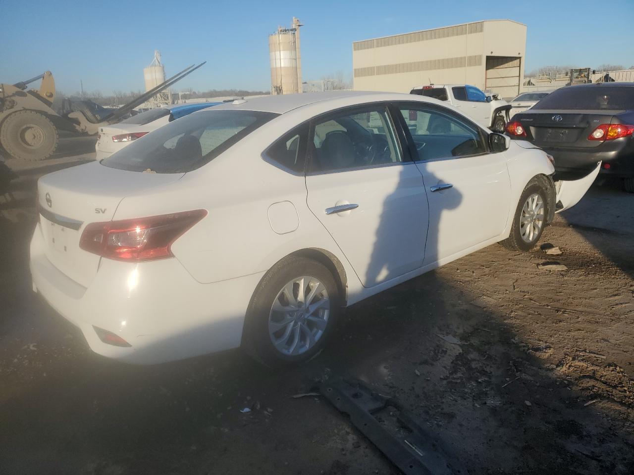 Photo 2 VIN: 3N1AB7AP4KL612424 - NISSAN SENTRA 