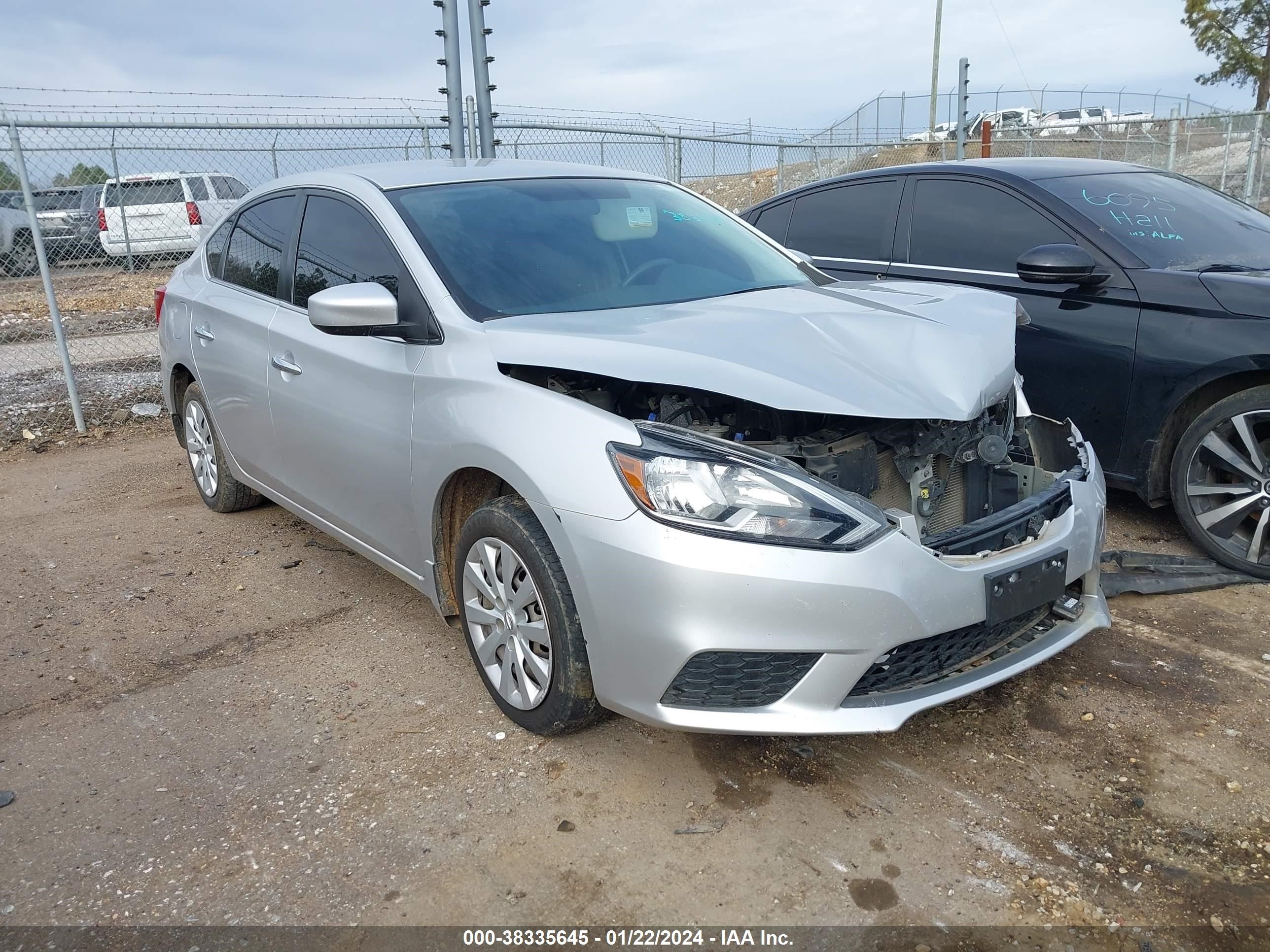 Photo 0 VIN: 3N1AB7AP4KY213743 - NISSAN SENTRA 