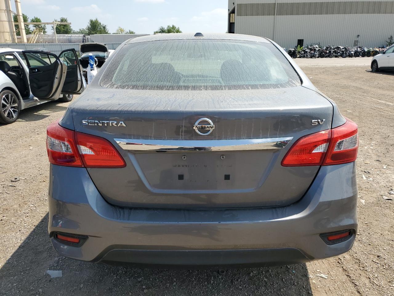 Photo 5 VIN: 3N1AB7AP4KY282979 - NISSAN SENTRA 