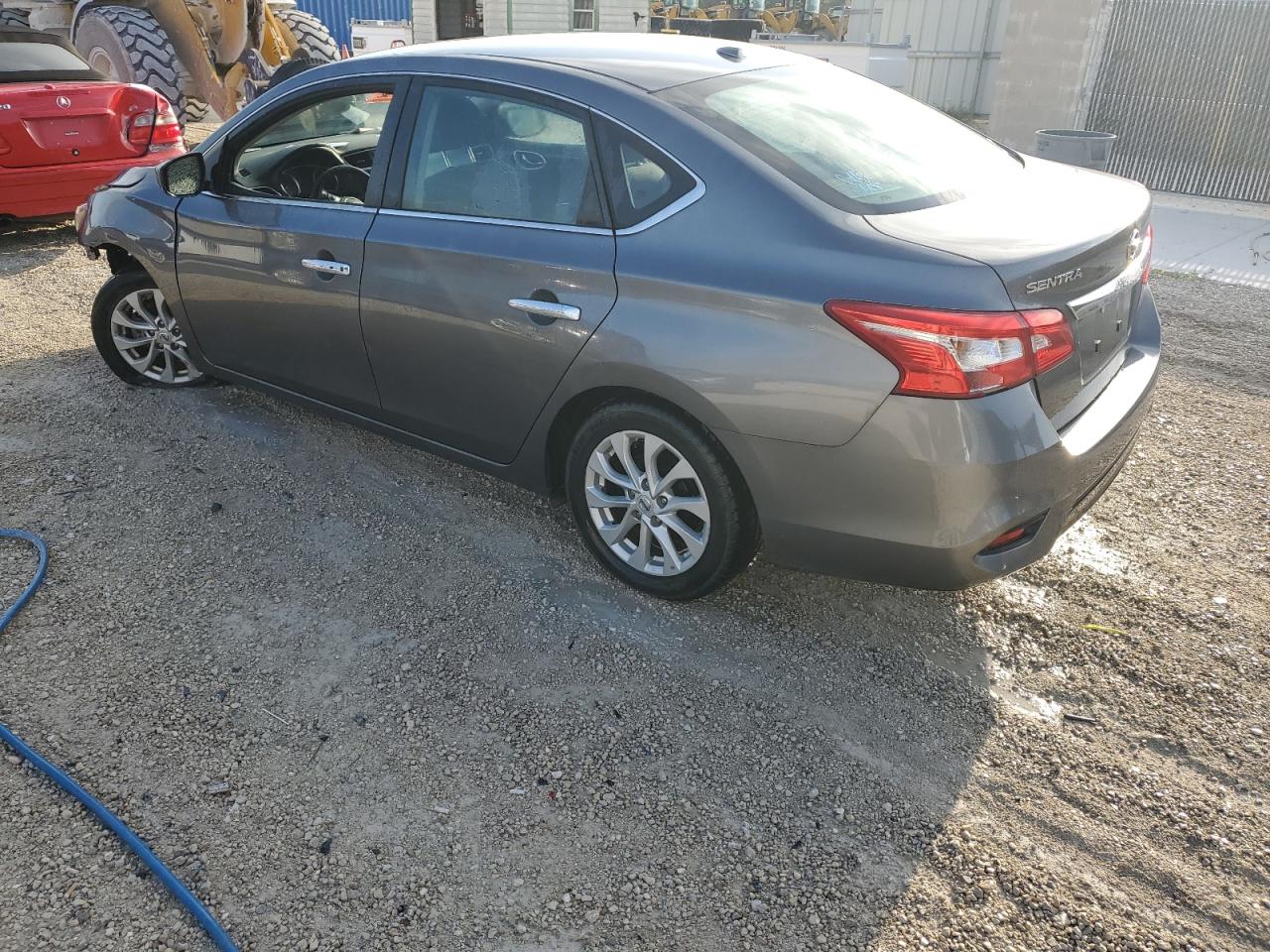 Photo 1 VIN: 3N1AB7AP4KY283582 - NISSAN SENTRA 