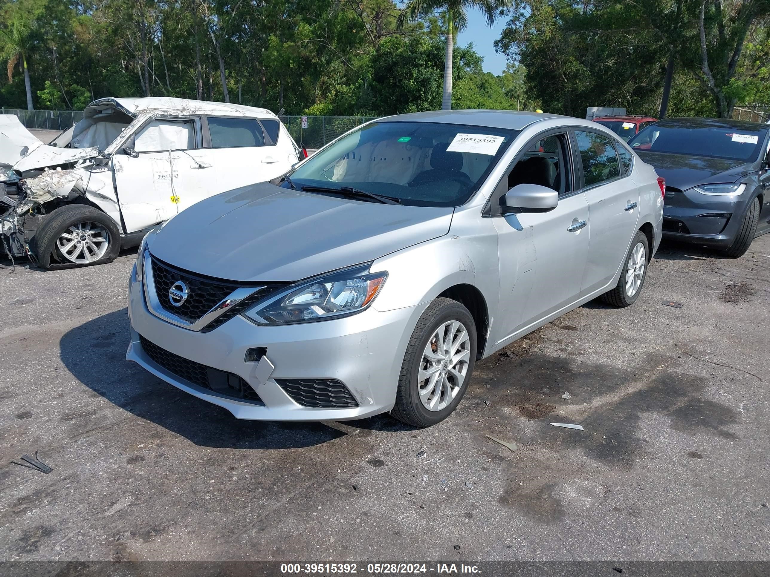 Photo 1 VIN: 3N1AB7AP4KY324924 - NISSAN SENTRA 