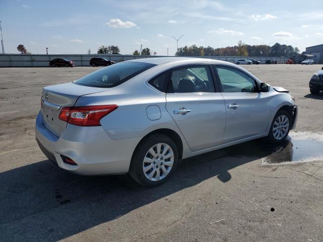 Photo 3 VIN: 3N1AB7AP4KY353923 - NISSAN SENTRA S 